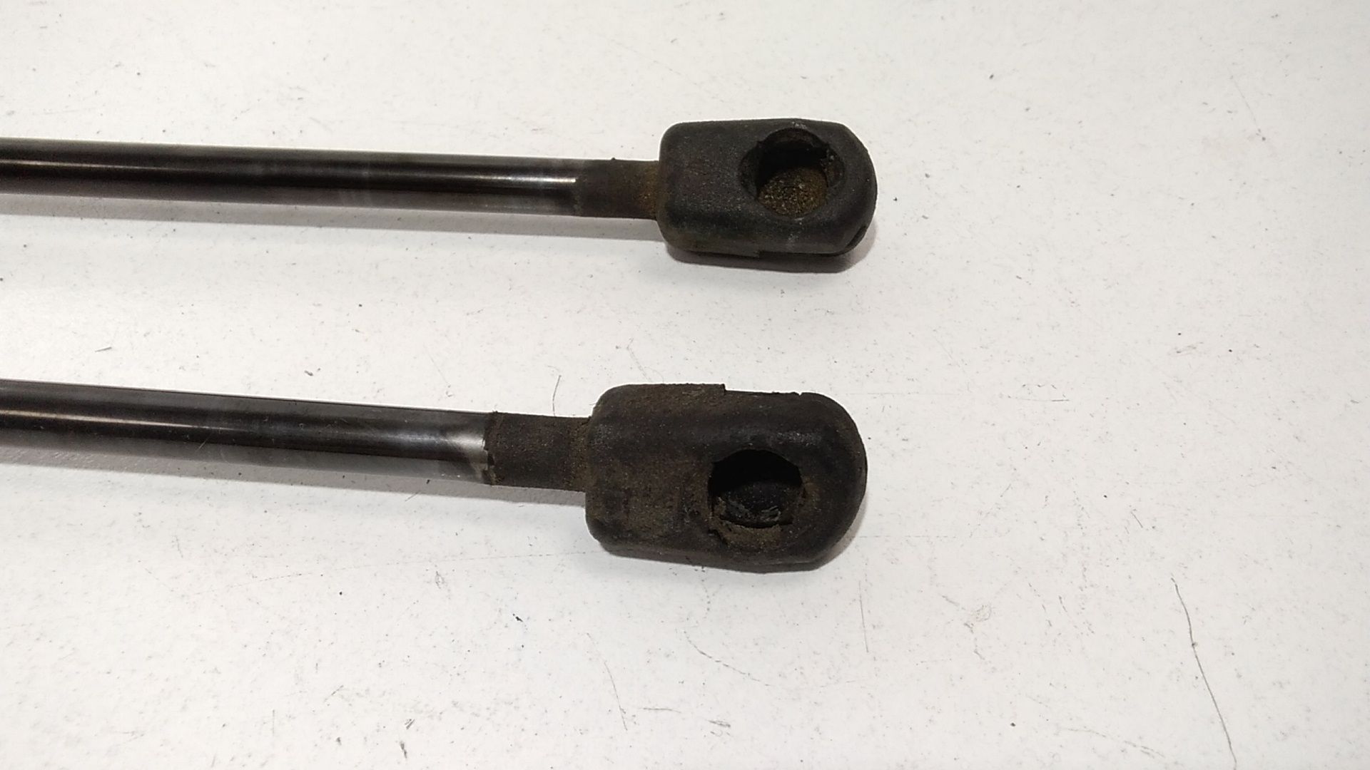 Pistoncini cofano ant MERCEDES Classe E Berlina W211