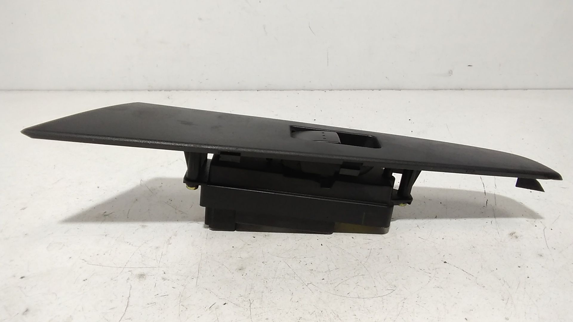 Pulsantiera Posteriore Destra MAZDA 3 Berlina 1 Serie