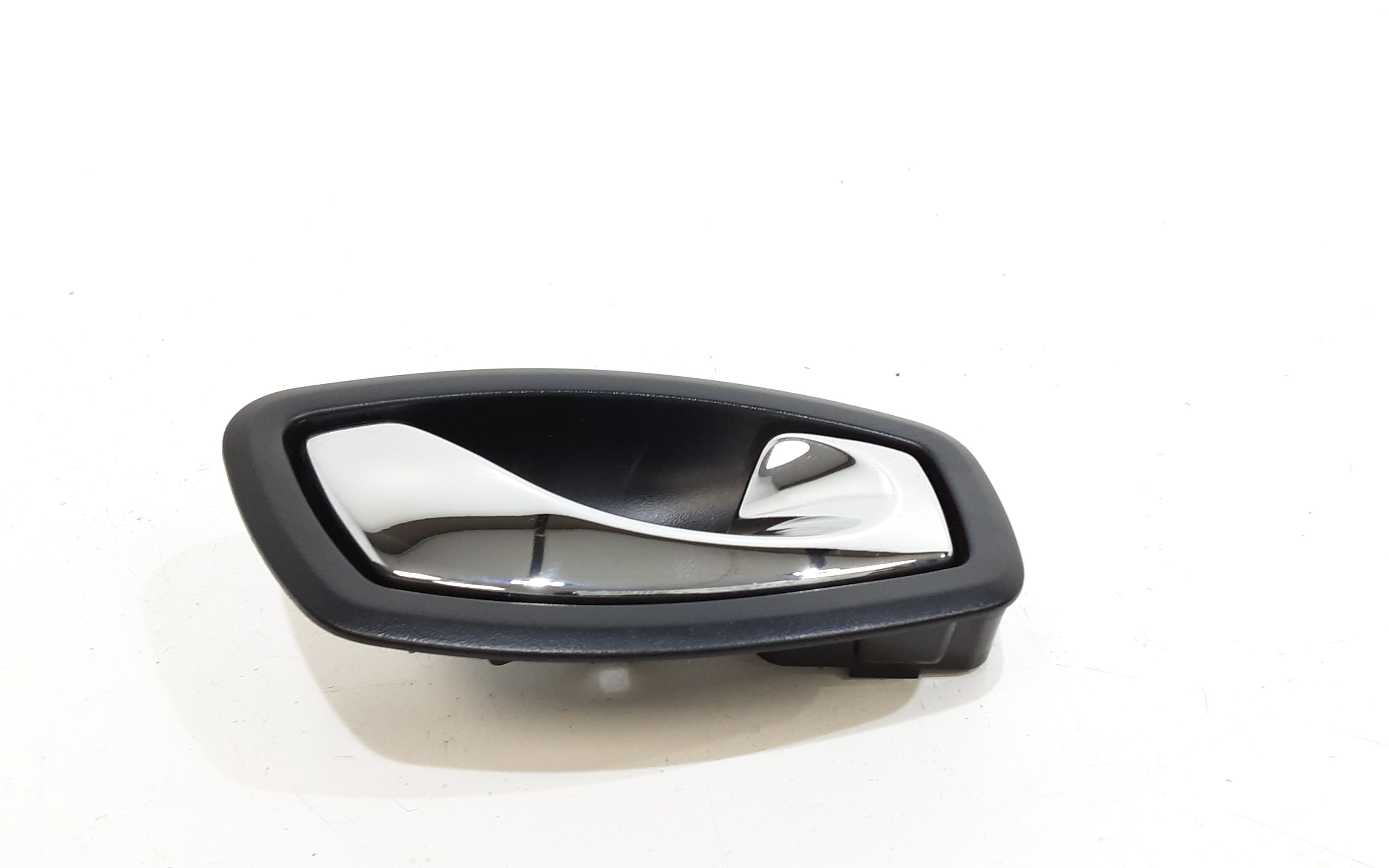 Maniglia interna Anteriore Destra RENAULT Clio Serie IV (12>19)