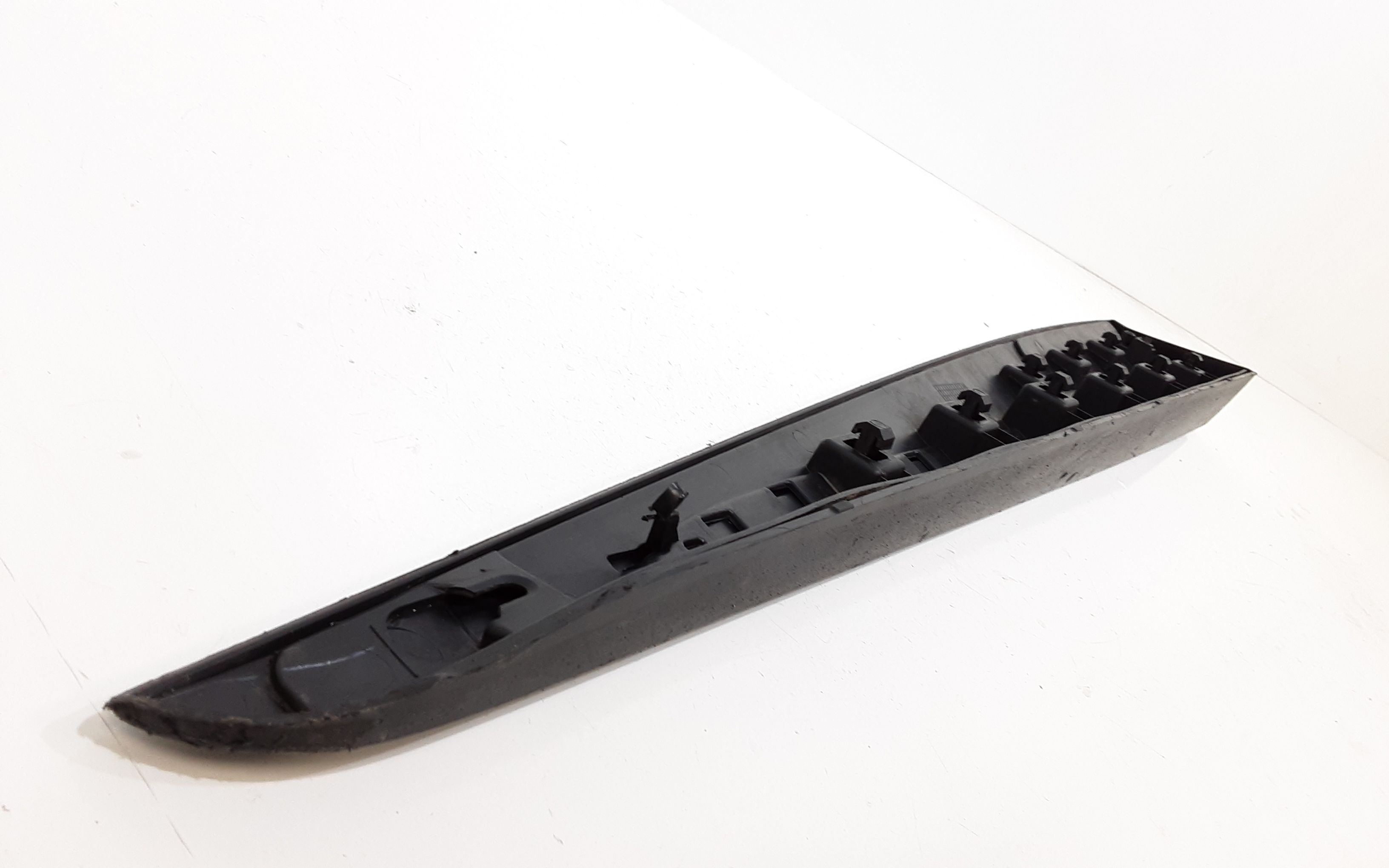 Modanatura porta ant DX passeggero RENAULT Clio Serie IV (12>19)