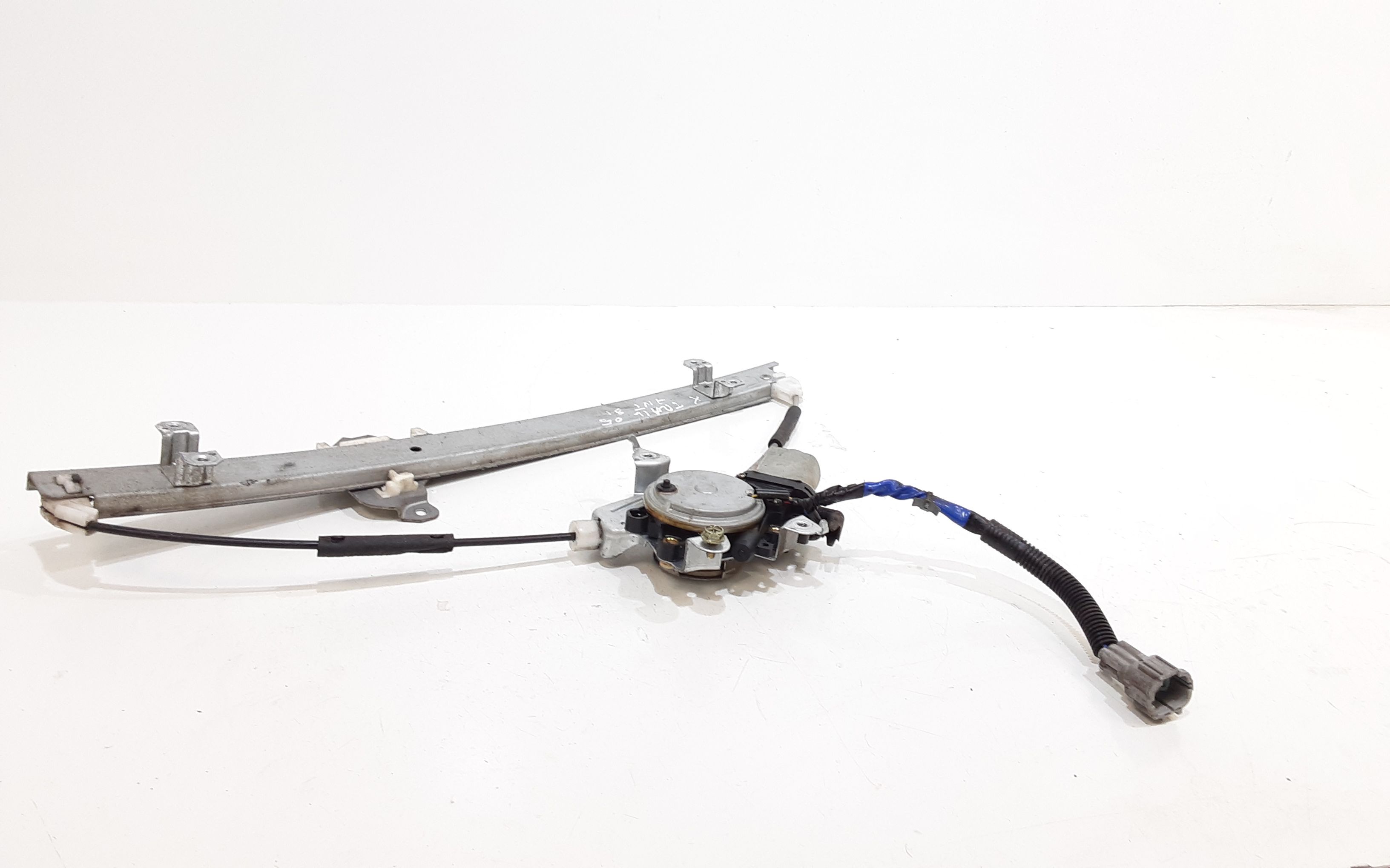 Cremagliera anteriore sinistra Guida NISSAN X-Trail 1 Serie