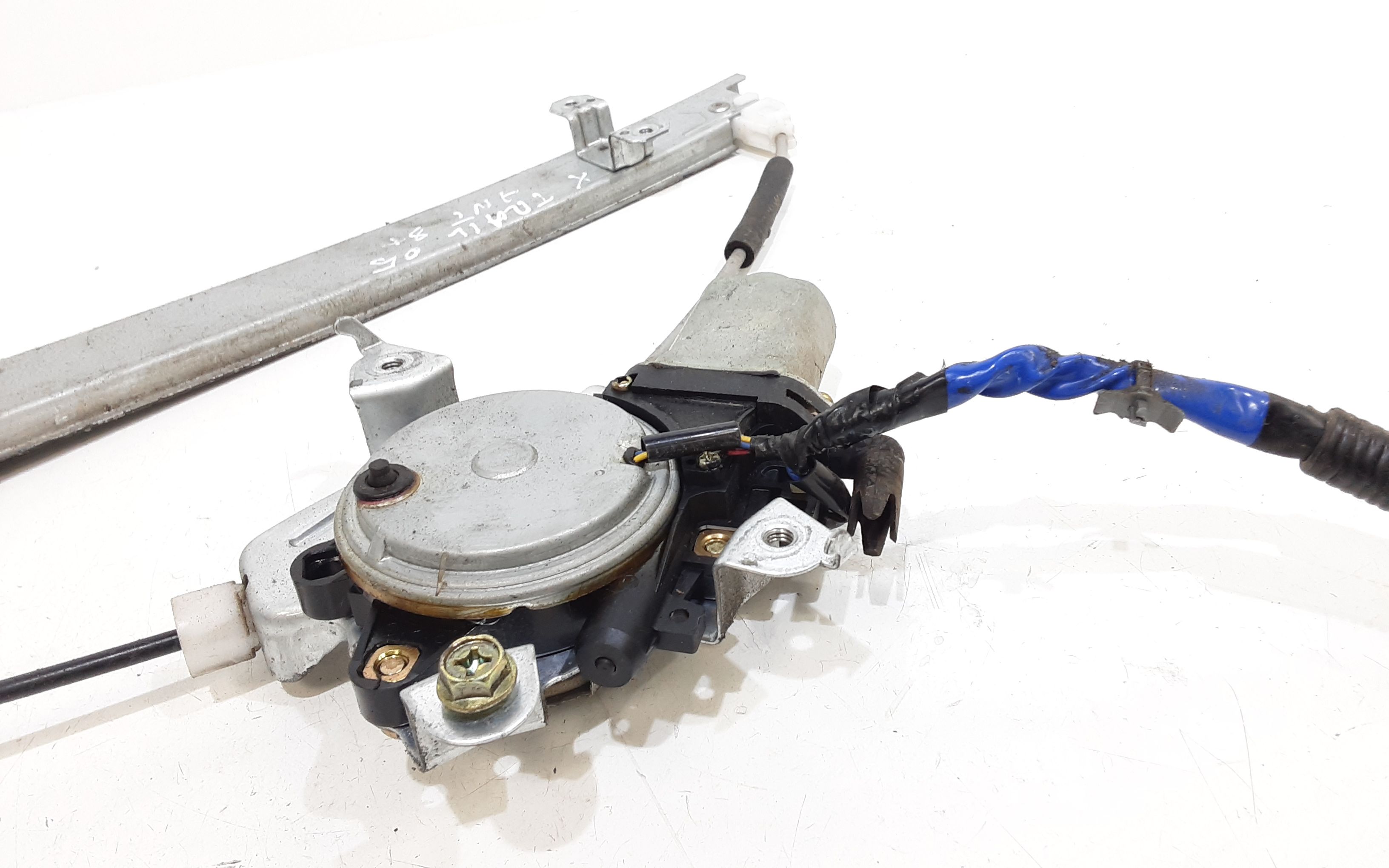 Cremagliera anteriore sinistra Guida NISSAN X-Trail 1 Serie