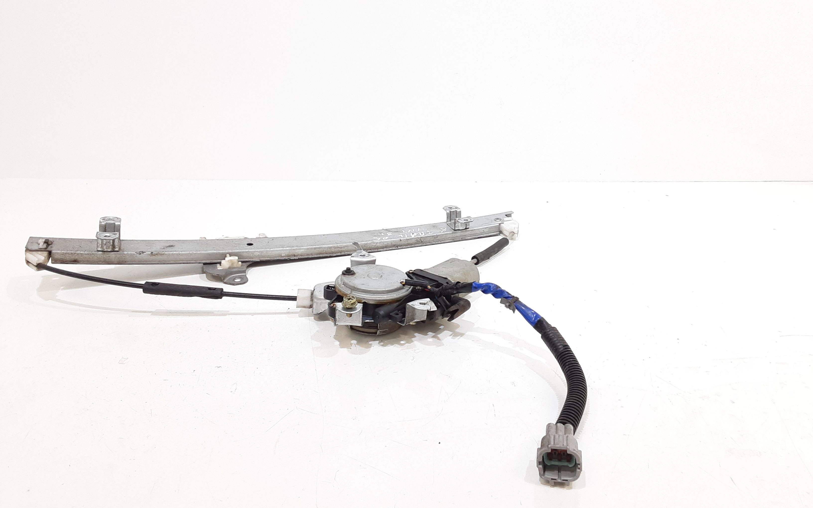 Cremagliera anteriore sinistra Guida NISSAN X-Trail 1 Serie