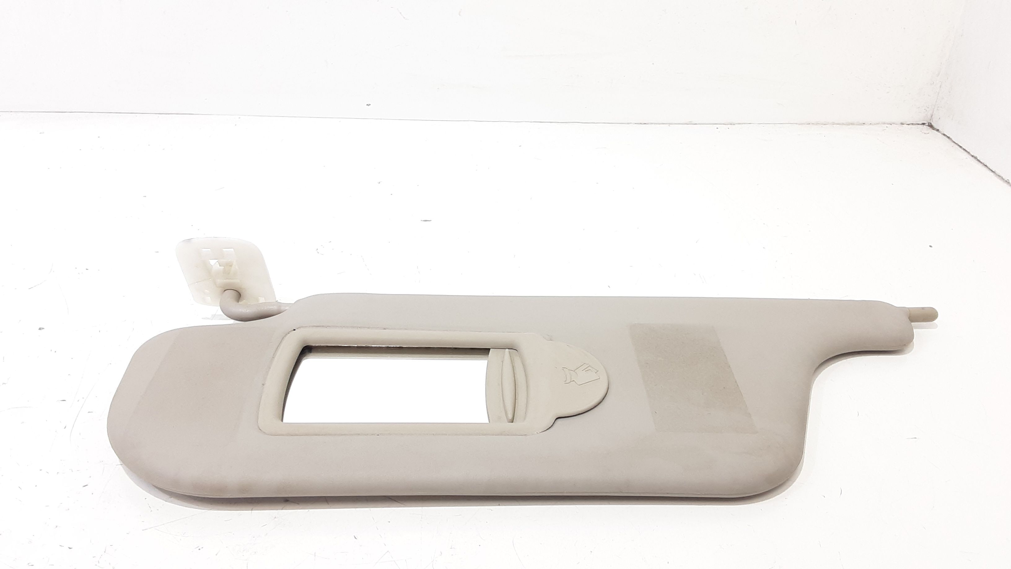 Parasole aletta anteriore Lato Guida RENAULT Clio Serie (08>15)