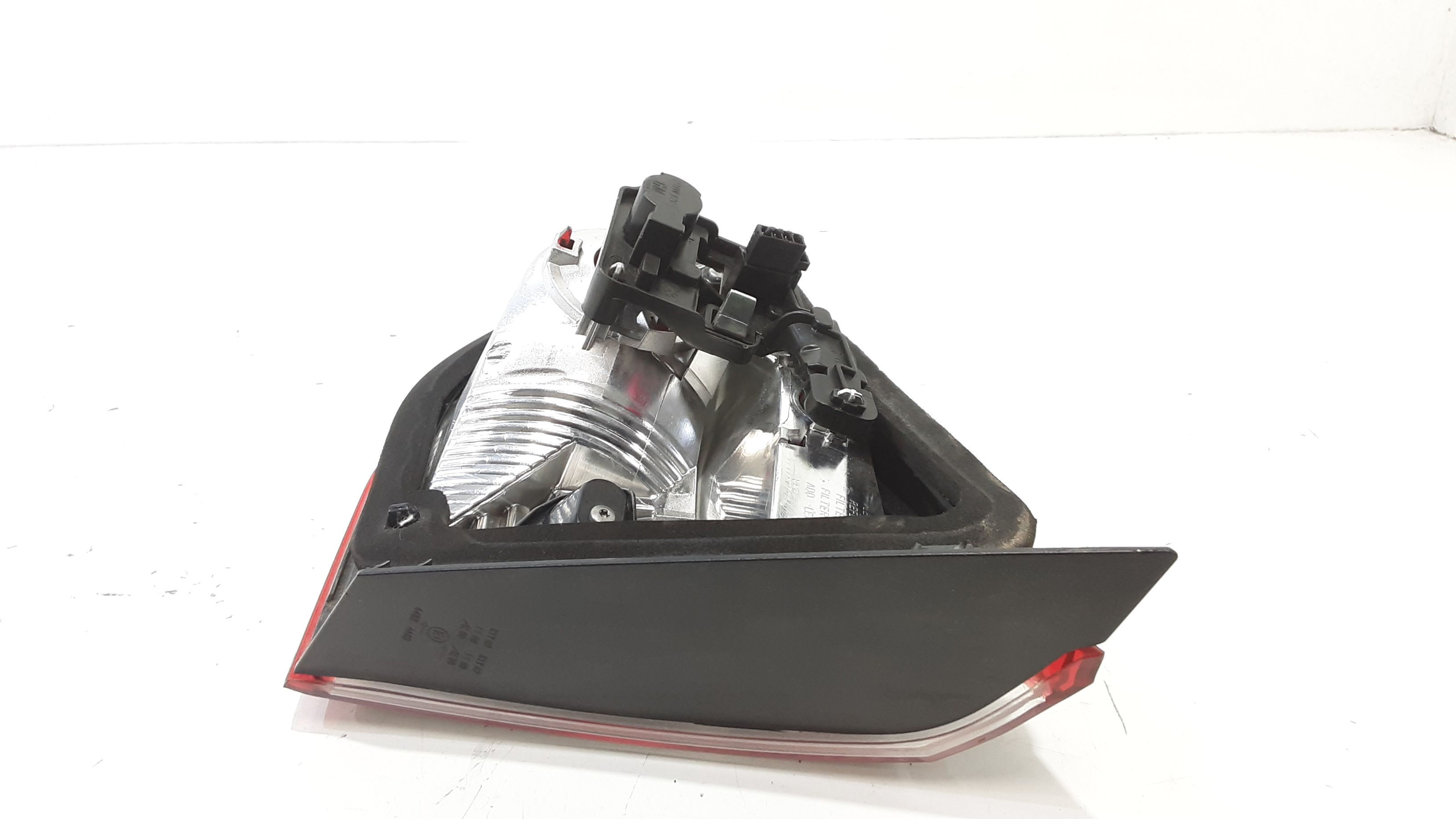 Stop Posteriore Sinistro Integrato nel Portello OPEL Crossland Serie (X) (17>)