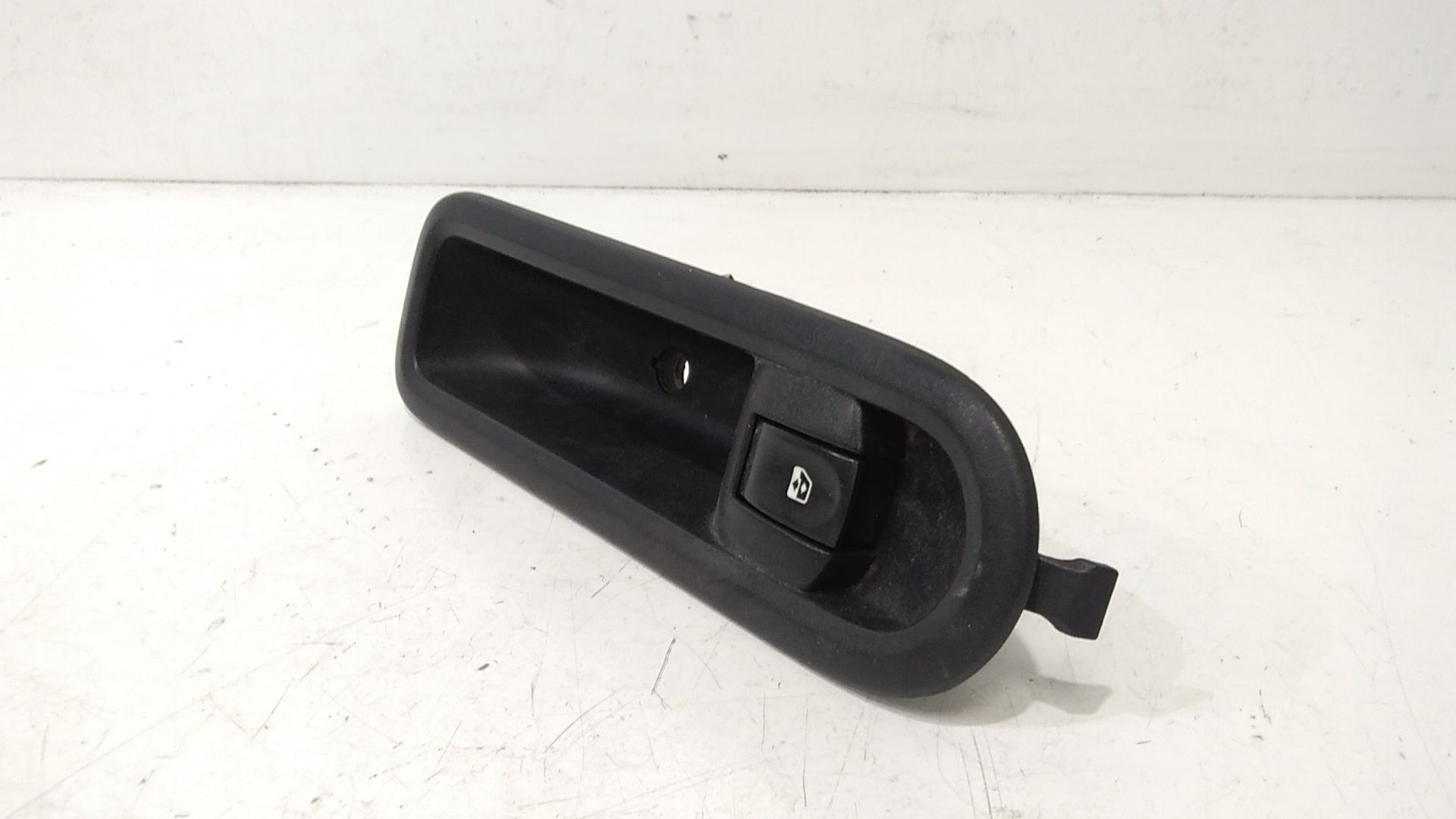 Pulsantiera Anteriore Destra Passeggero RENAULT Clio Serie (04>08)