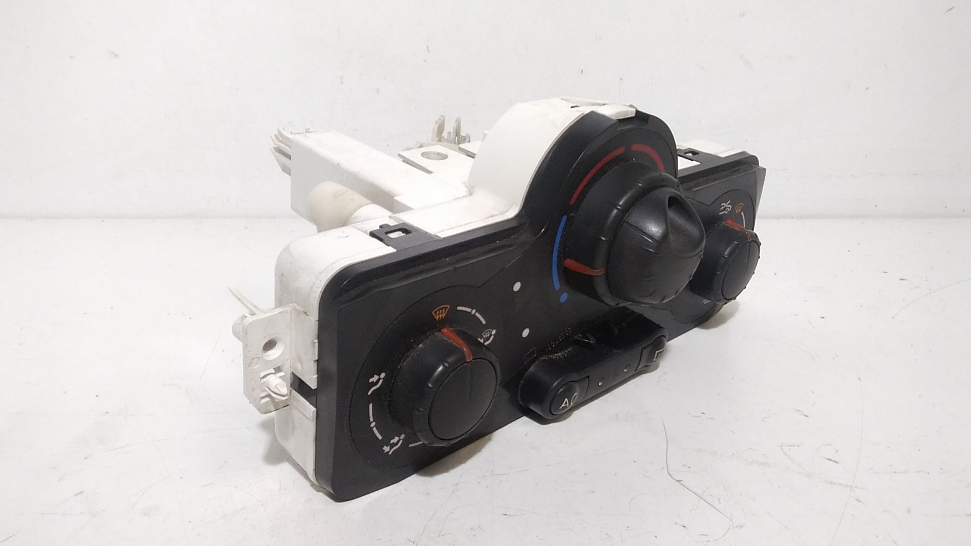 Comandi Clima RENAULT Clio Serie (08>15)