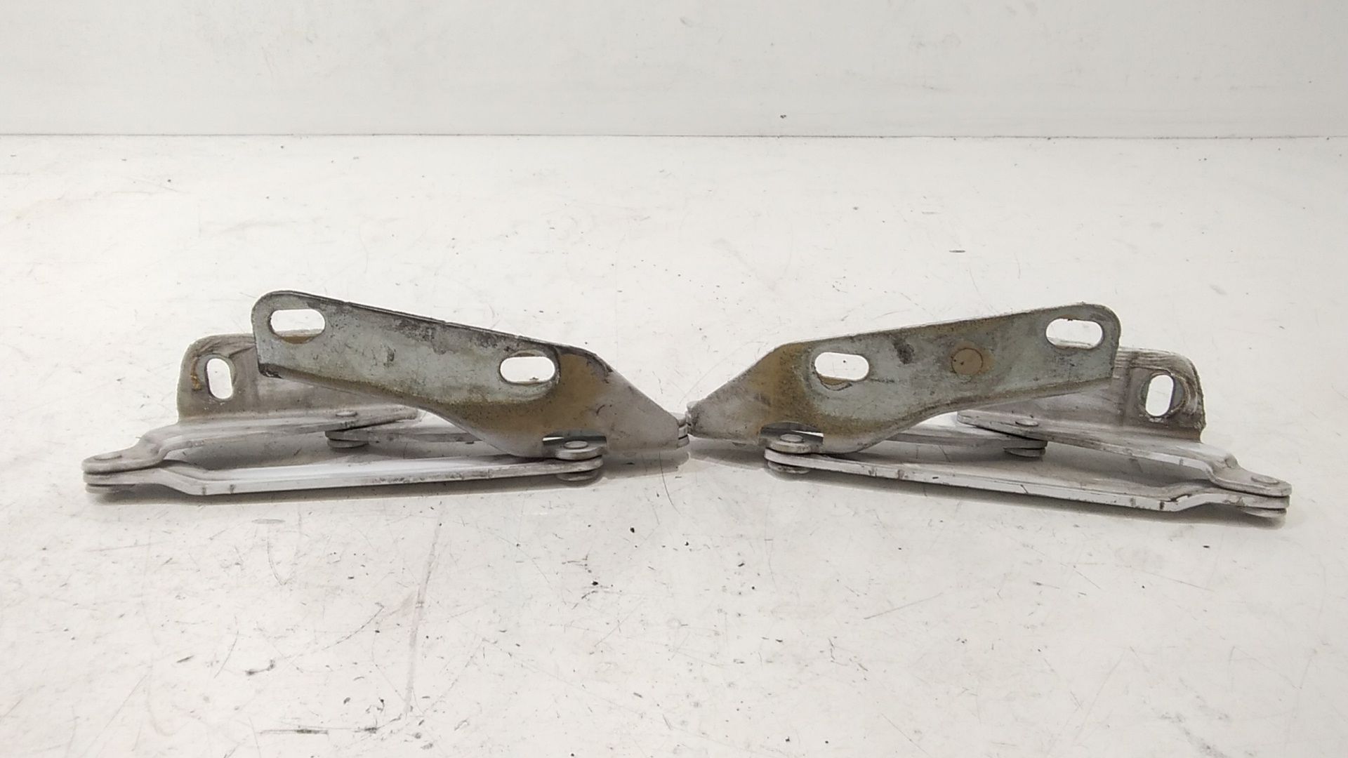 Cerniere cofano anteriore dx e sx MERCEDES Sprinter W906 3 Serie