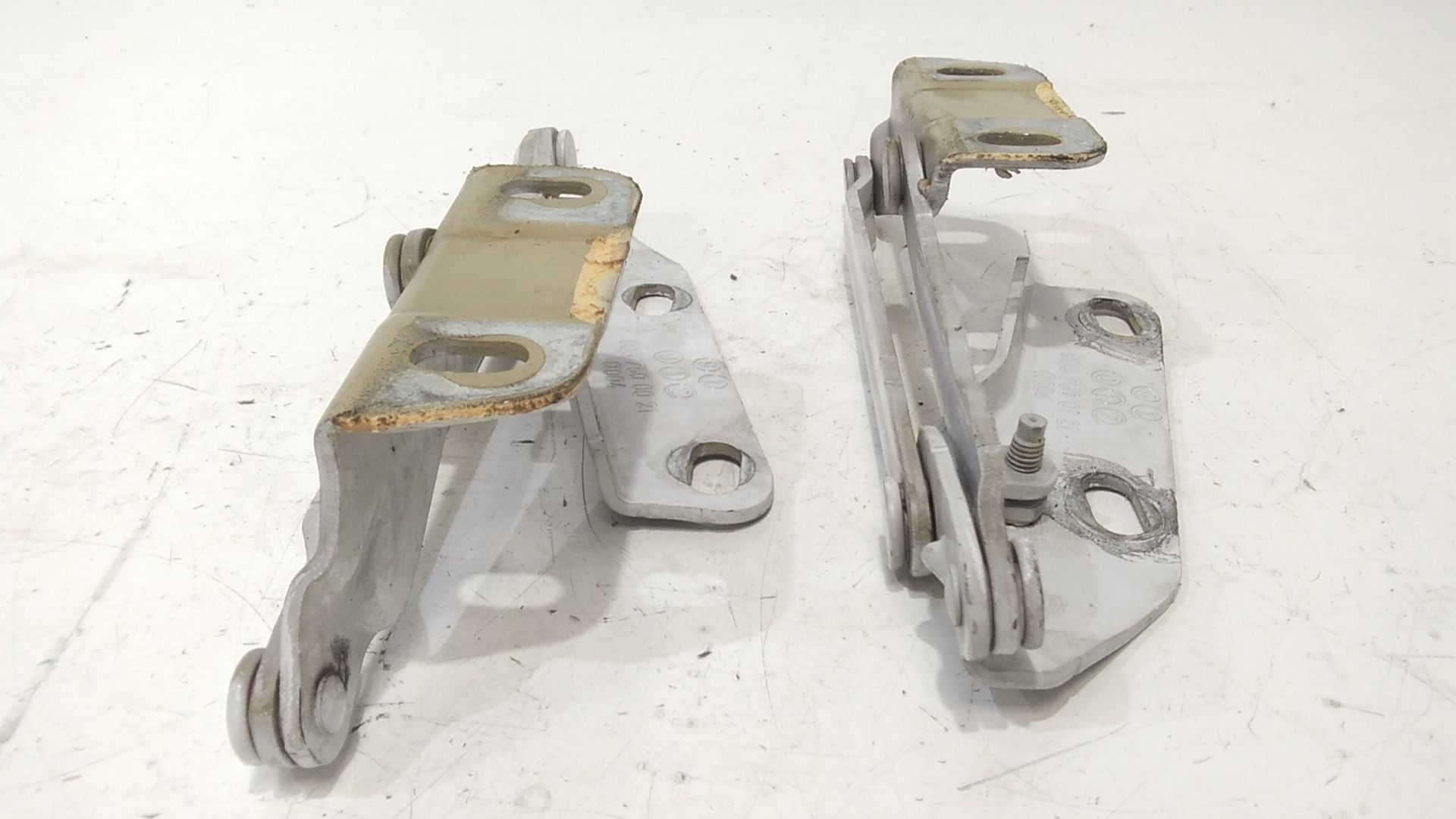 Cerniere cofano anteriore dx e sx MERCEDES Sprinter W906 3 Serie