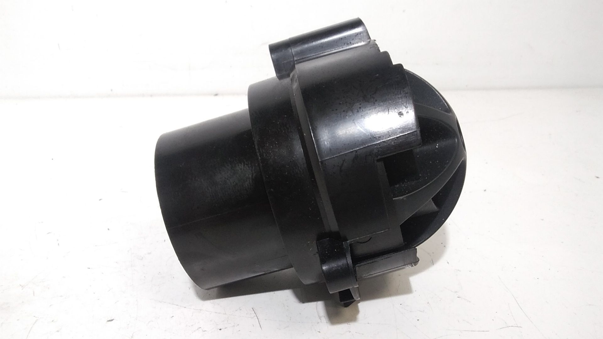 Bocchetta aria cruscotto lato guida FORD Ka Serie (CCU) (08>18)