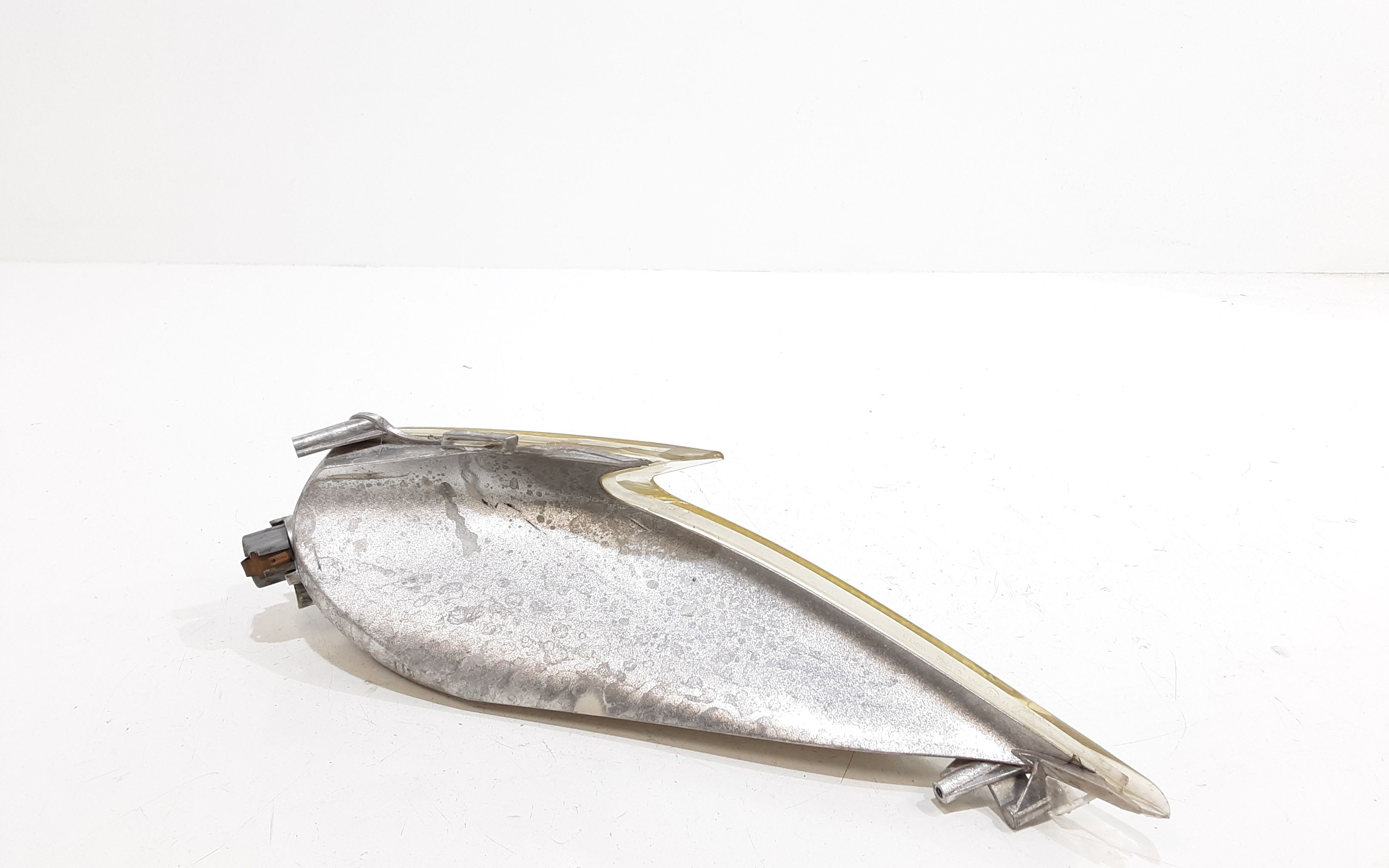 Freccia ant DX Aprilia Atlantic 200cc