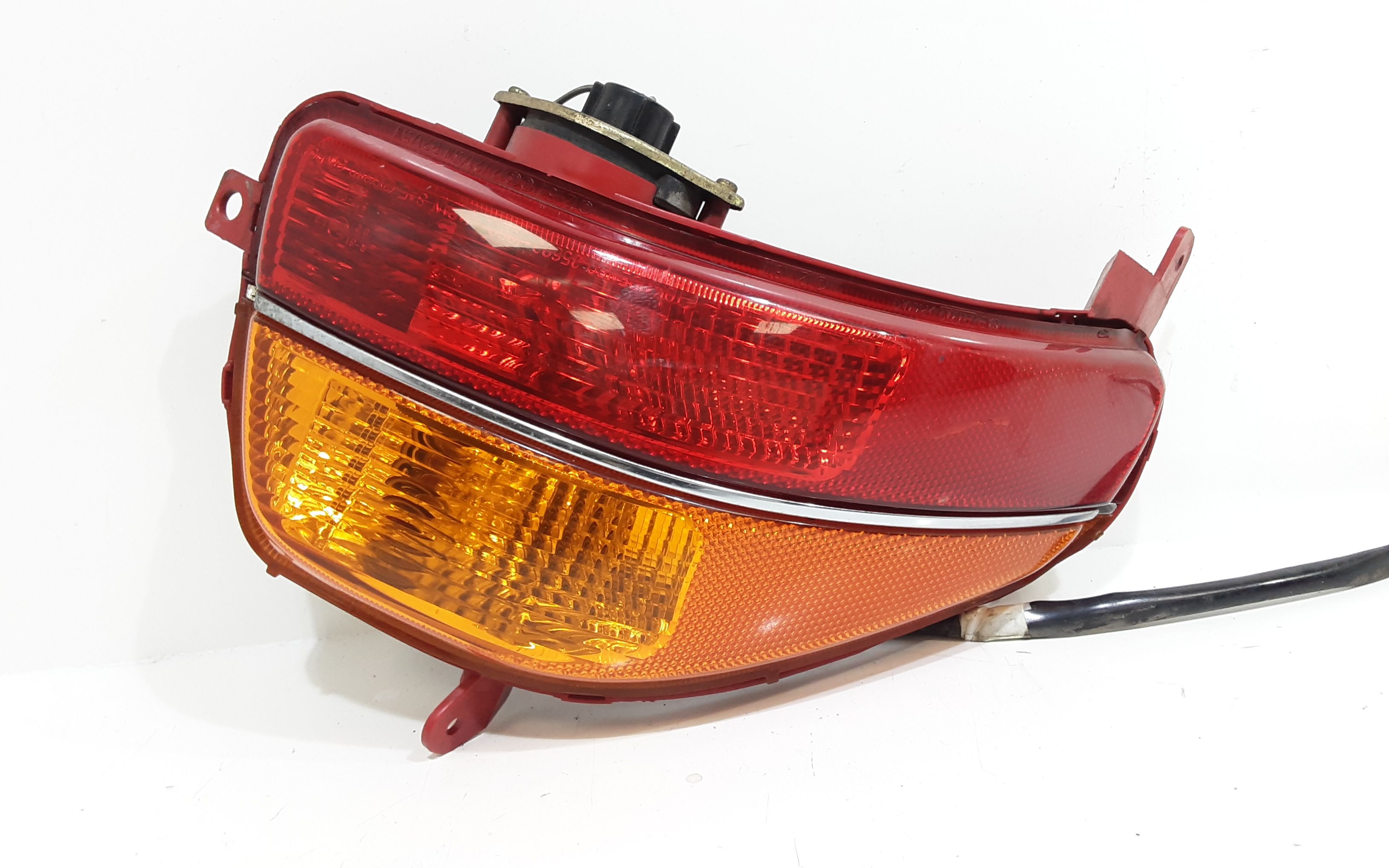 Fanale posteriore stop con frecce SUZUKI Burgman 650cc (04>11)