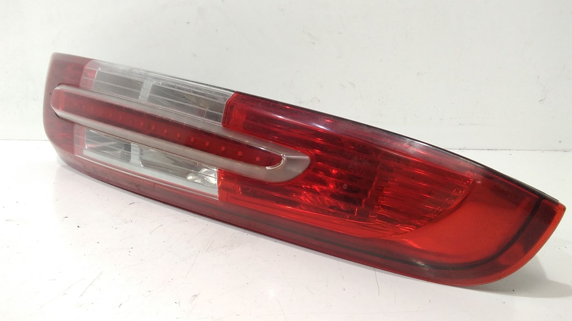 Stop fanale posteriore a LED Destro Passeggero FORD C - Max Serie (07>10)