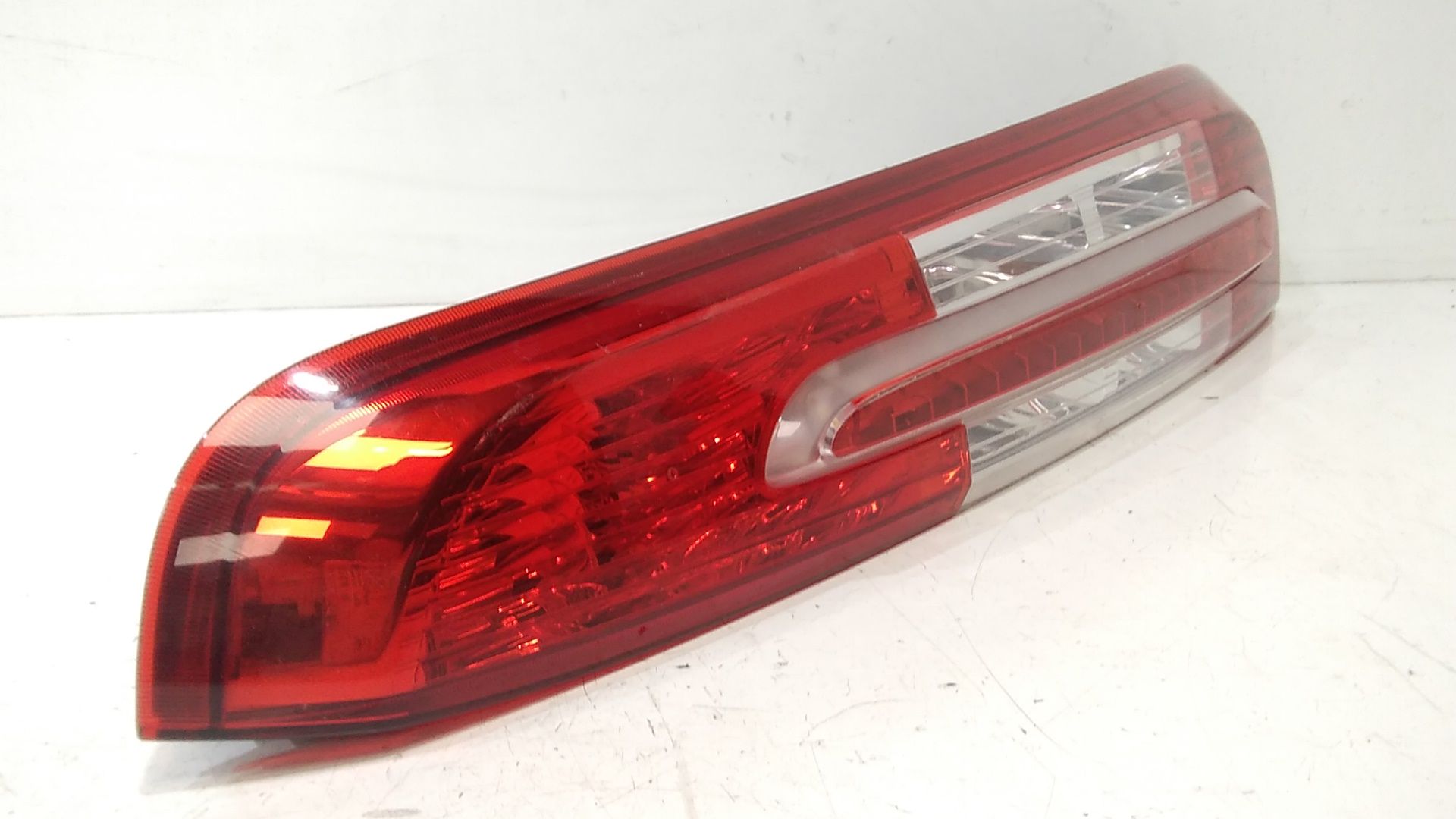 Stop fanale posteriore a LED Destro Passeggero FORD C - Max Serie (07>10)