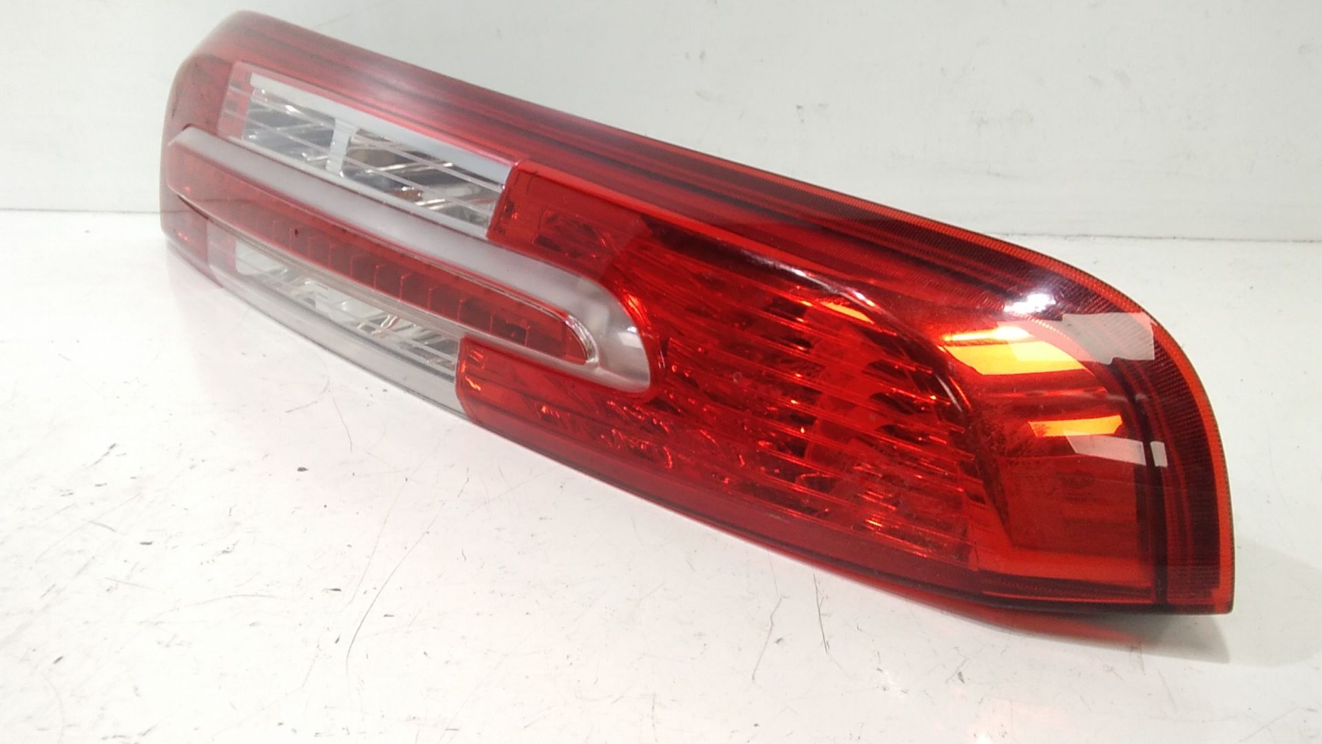 Stop fanale Posteriore sinistro a LED lato Guida FORD C - Max Serie (07>10)