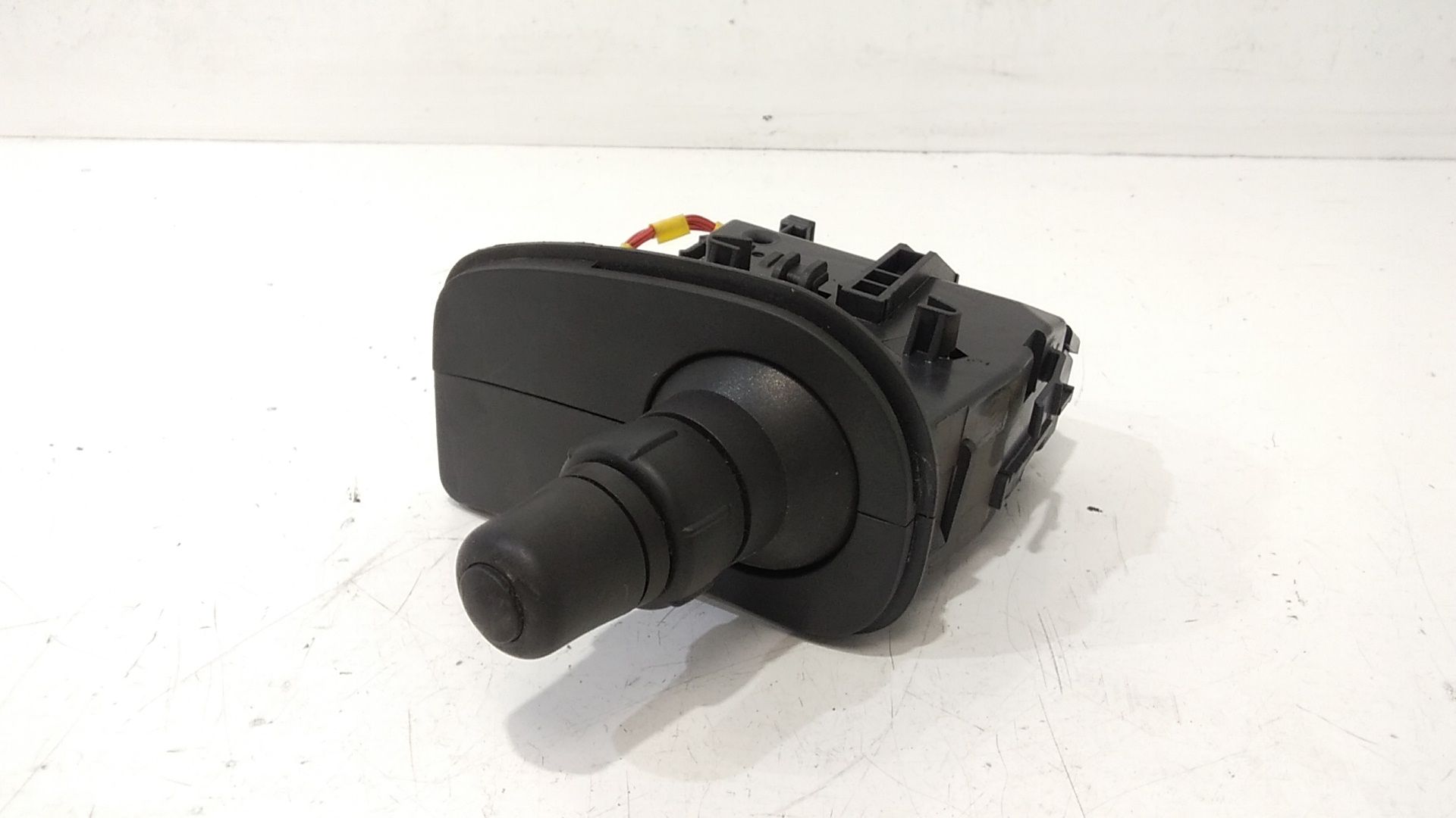 Devioluci sinistro RENAULT Clio Serie (08>15)