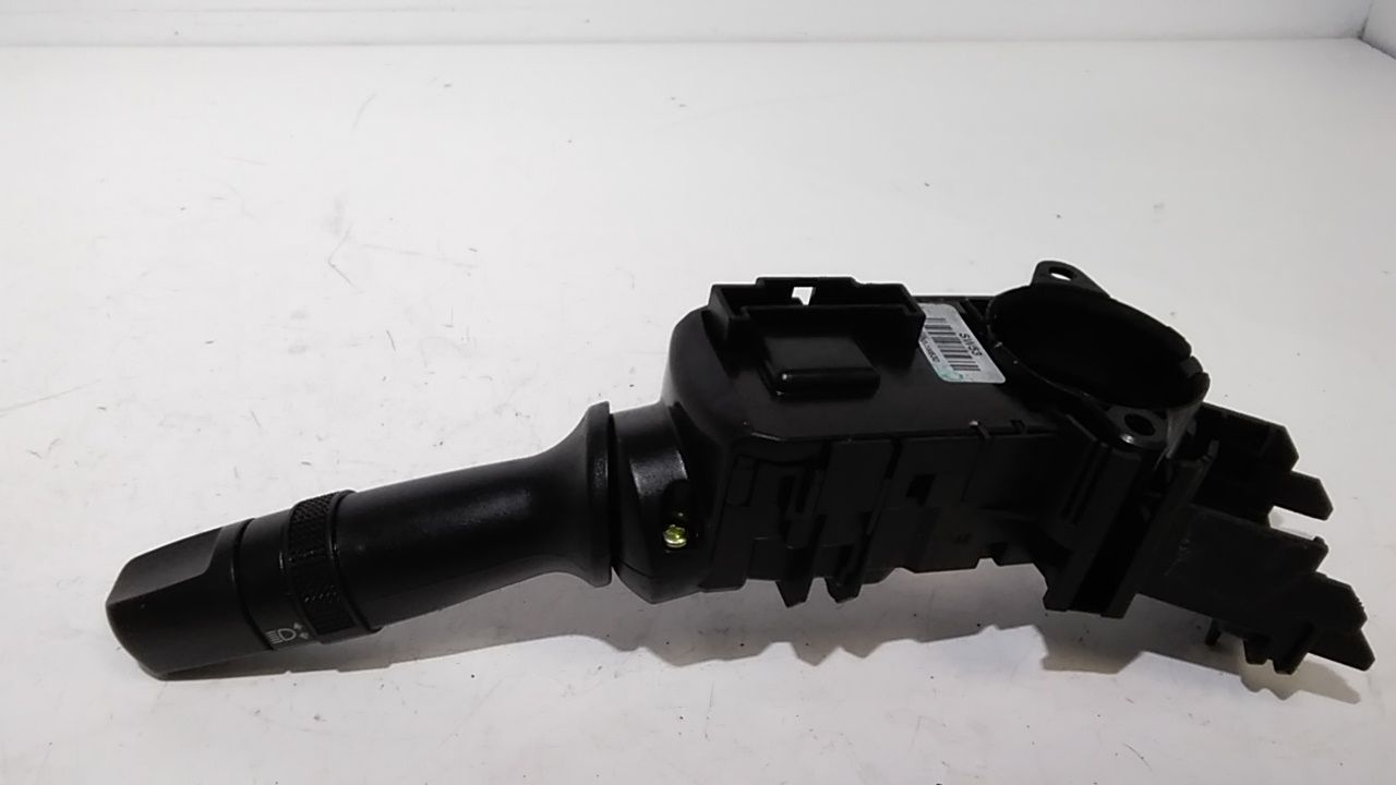 Devioluci sinistro KIA Cee d 1 Serie