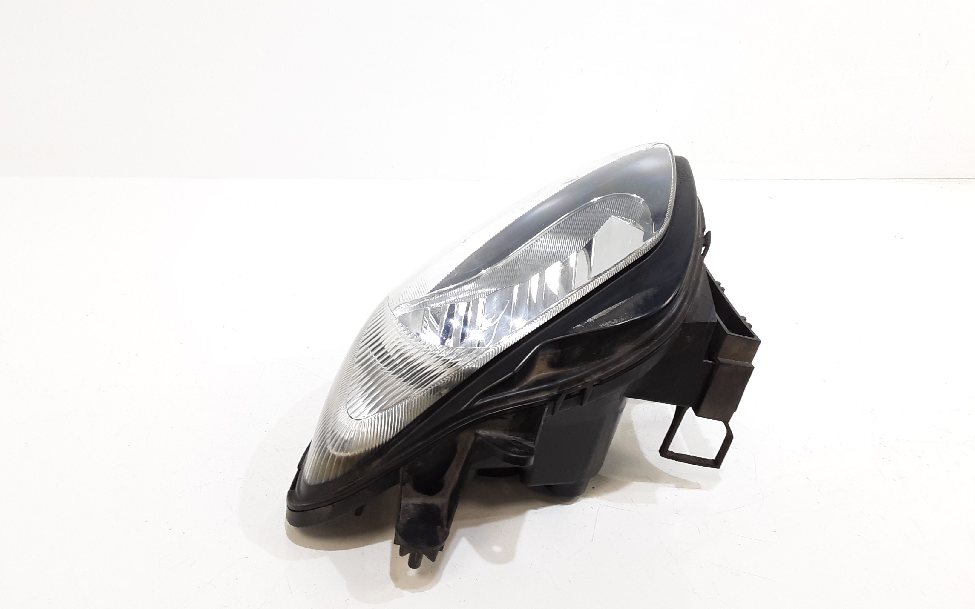 Fanale anteriore sx SUZUKI Burgman 650cc (04>11)
