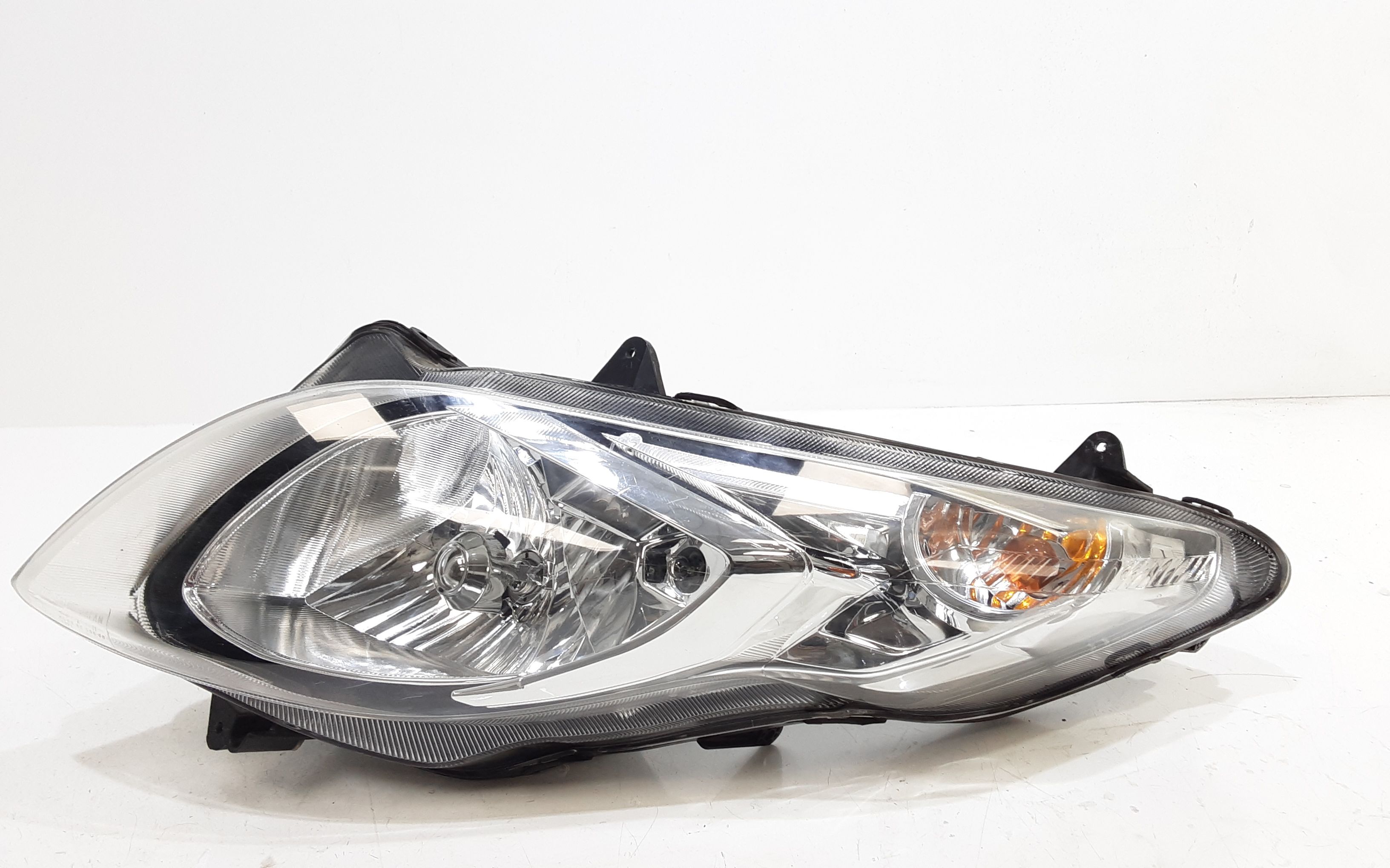 Fanale anteriore dx SUZUKI Burgman 400cc