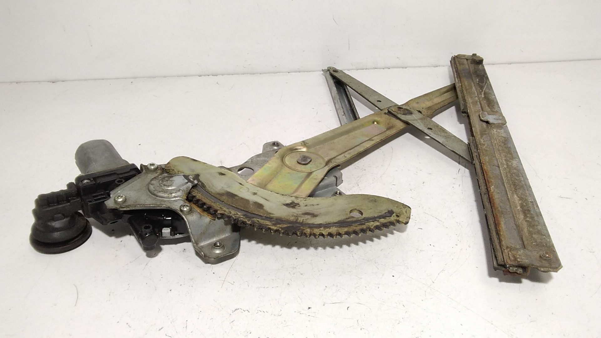 Cremagliera anteriore sinistra Guida SUZUKI Swift 4 Serie