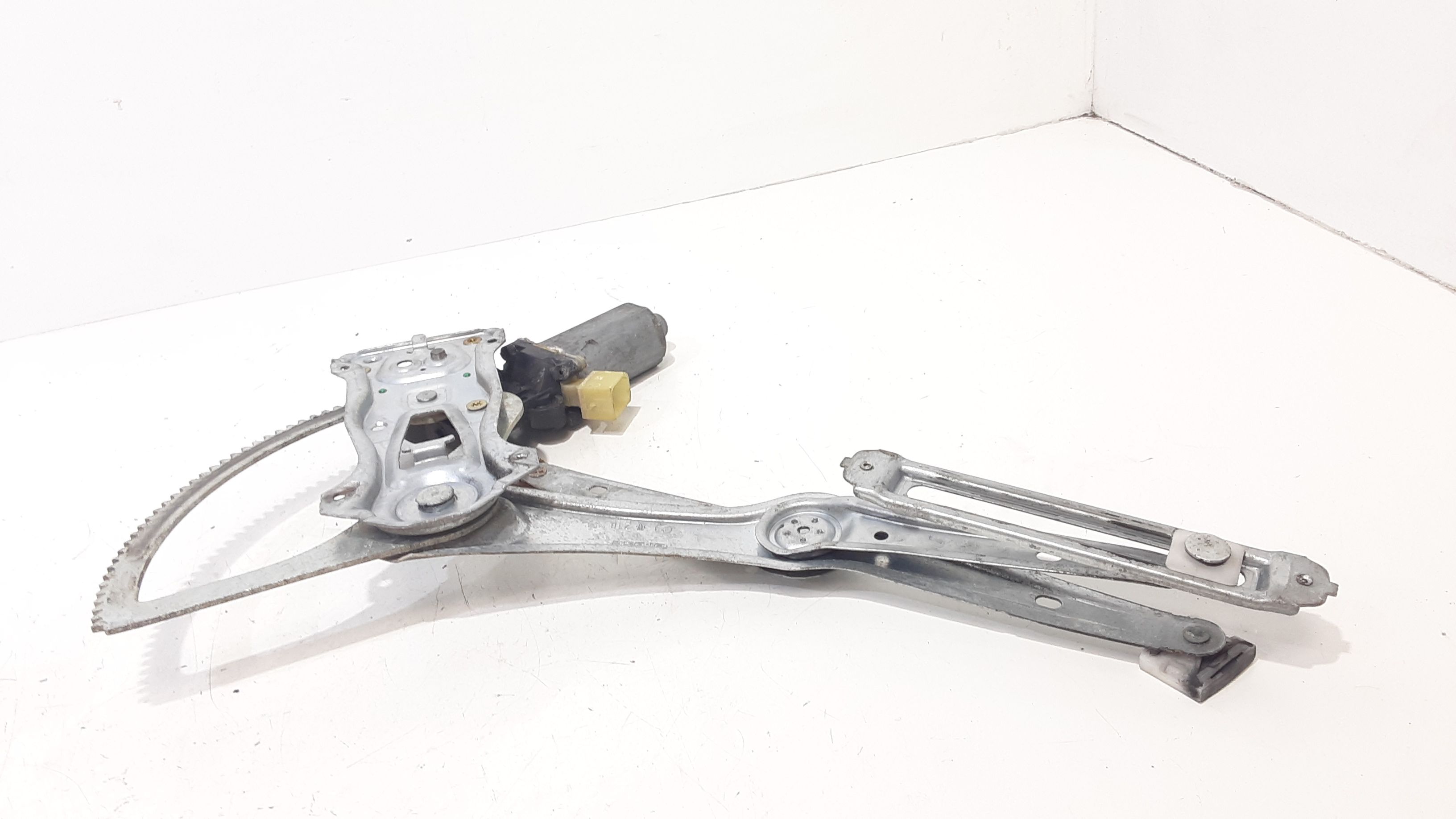 Cremagliera anteriore sinistra Guida MERCEDES Classe E Berlina W210 2 Serie