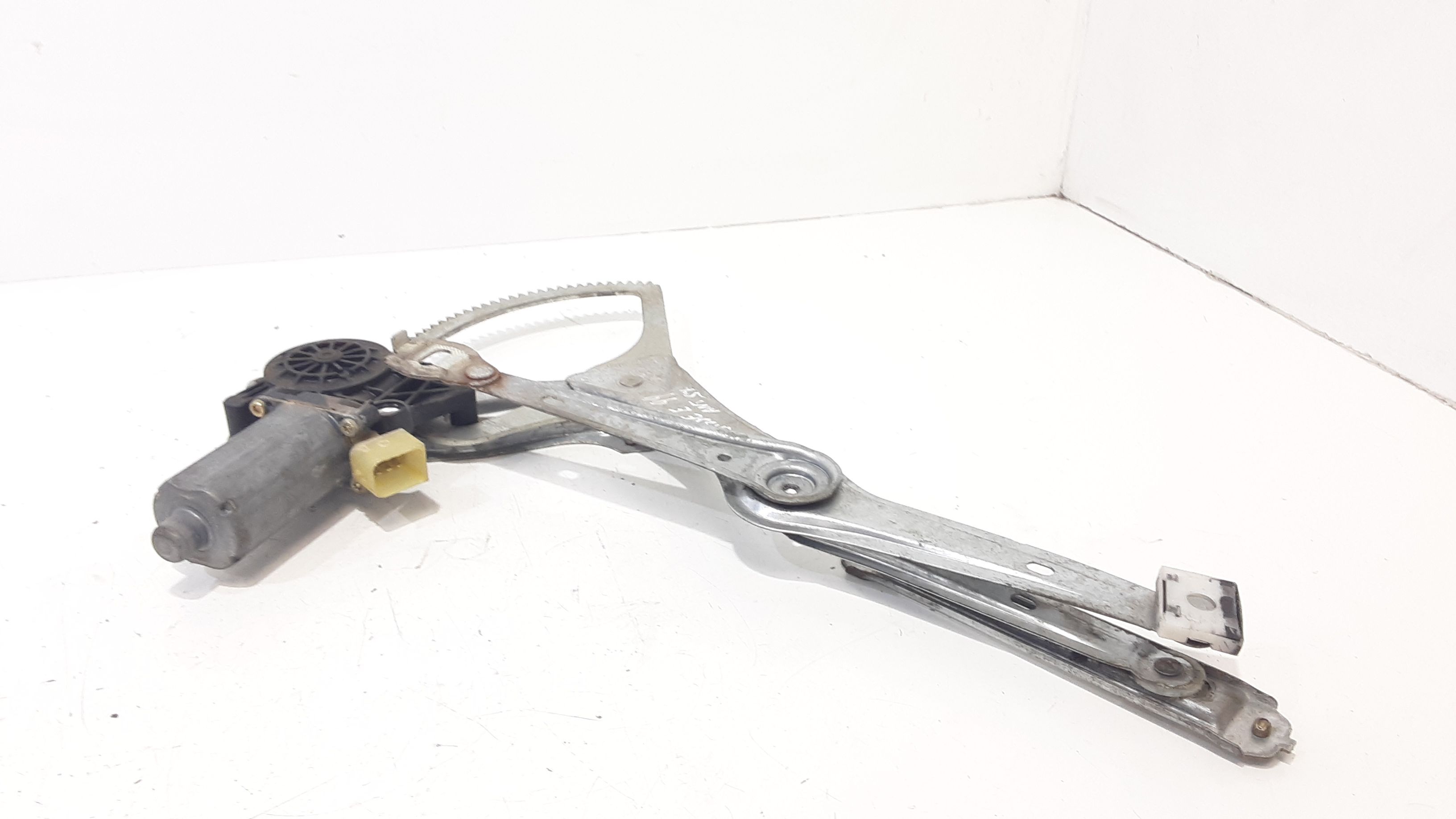 Cremagliera anteriore sinistra Guida MERCEDES Classe E Berlina W210 2 Serie