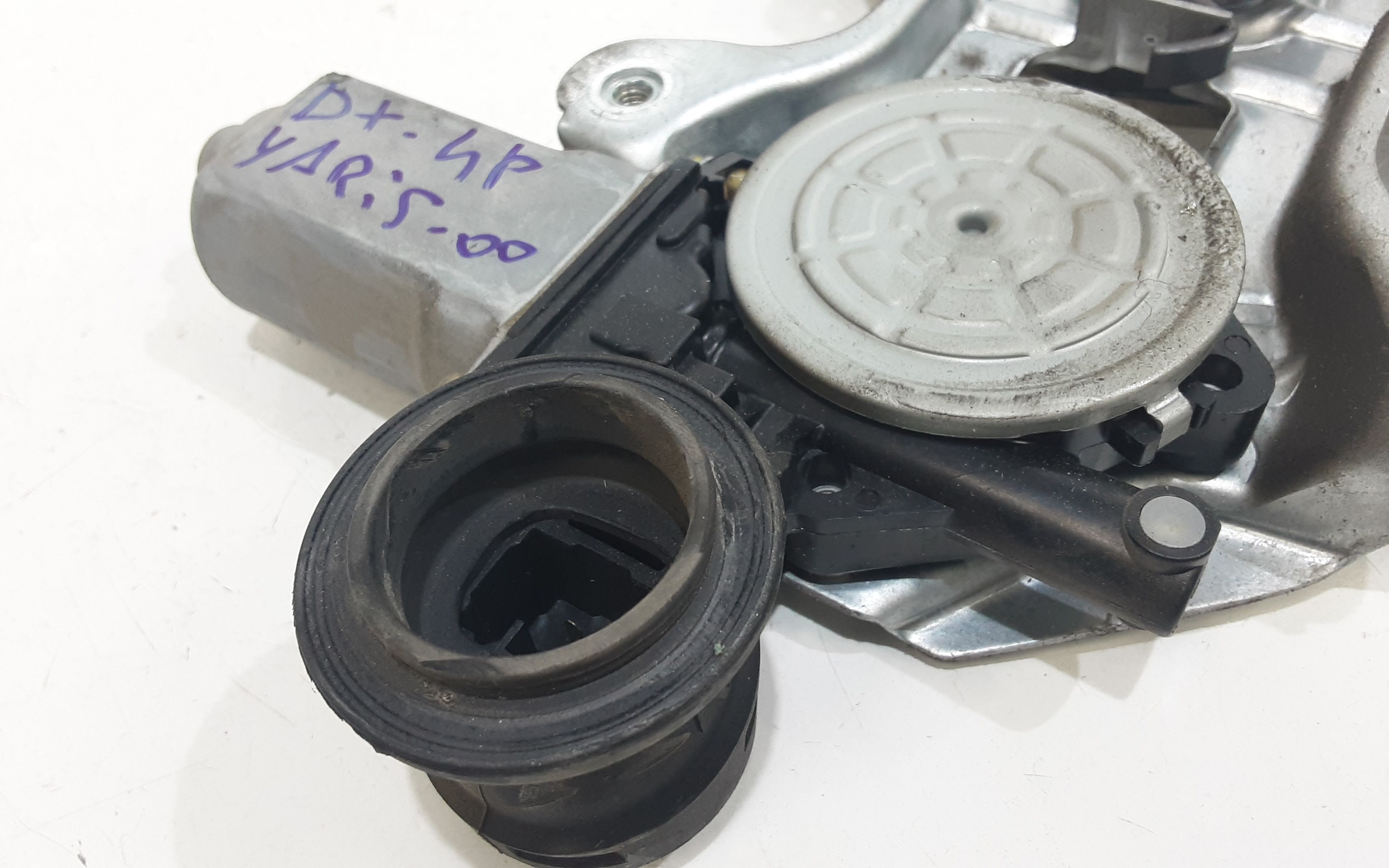 Cremagliera anteriore destra passeggero TOYOTA Yaris 1 Serie