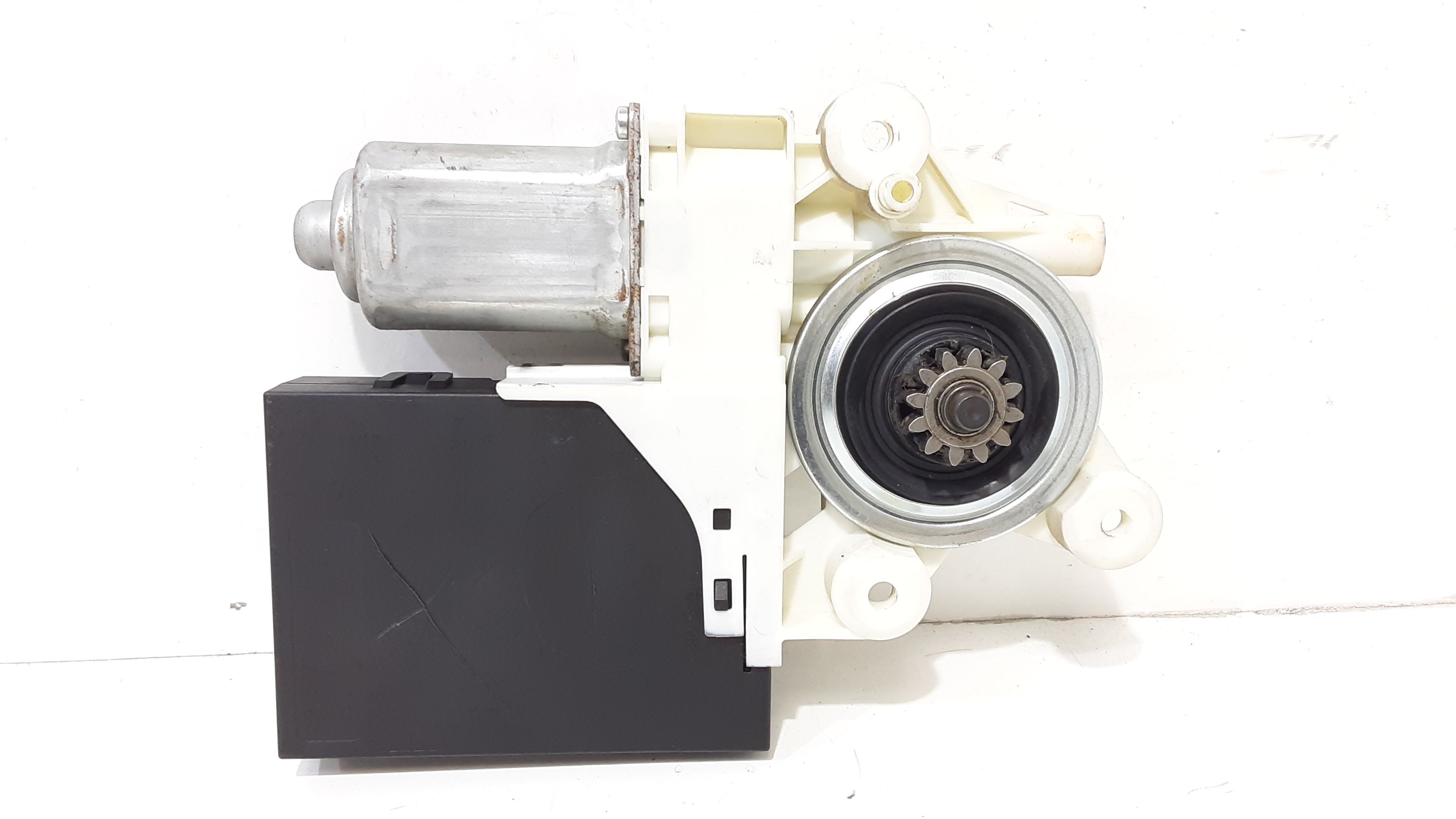 Motorino Alzavetro anteriore destra FORD C - Max Serie (03>07)