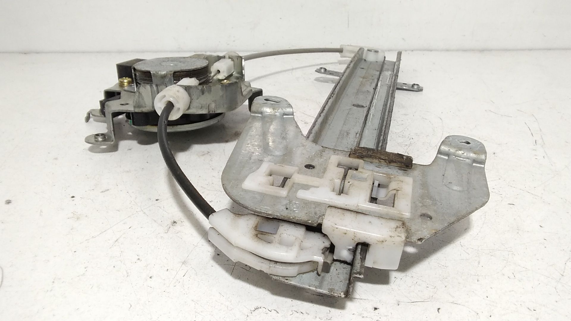 Cremagliera posteriore sinistra guida NISSAN X-Trail 1 Serie