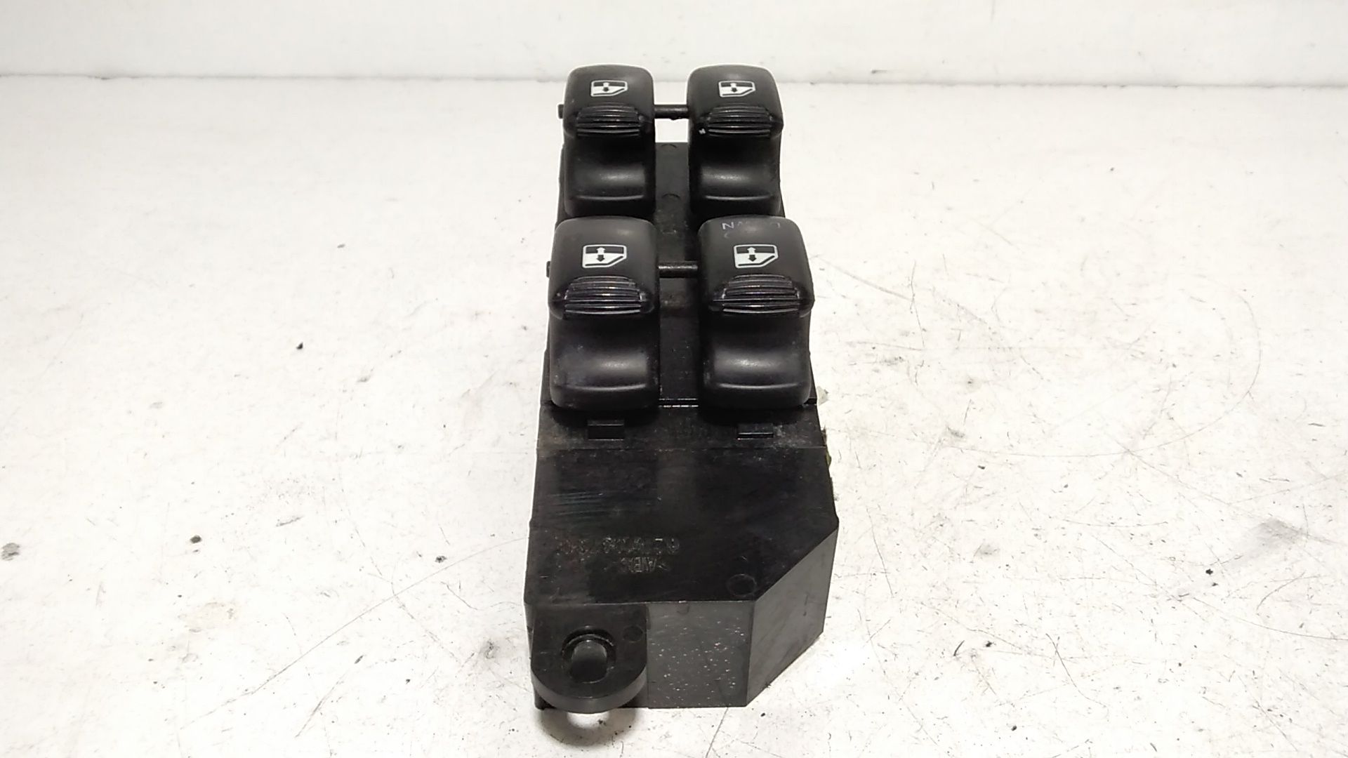 Pulsantiera anteriore sinistra Guida HYUNDAI Santa Fe 1 Serie