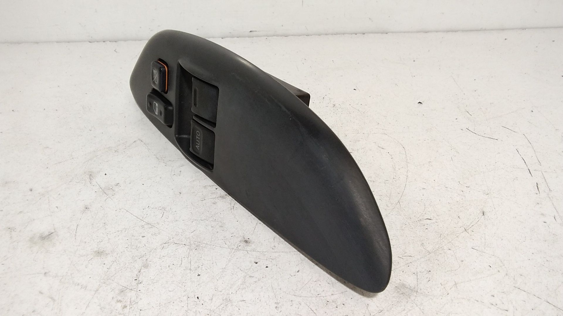 Pulsantiera anteriore sinistra Guida TOYOTA Yaris 1 Serie