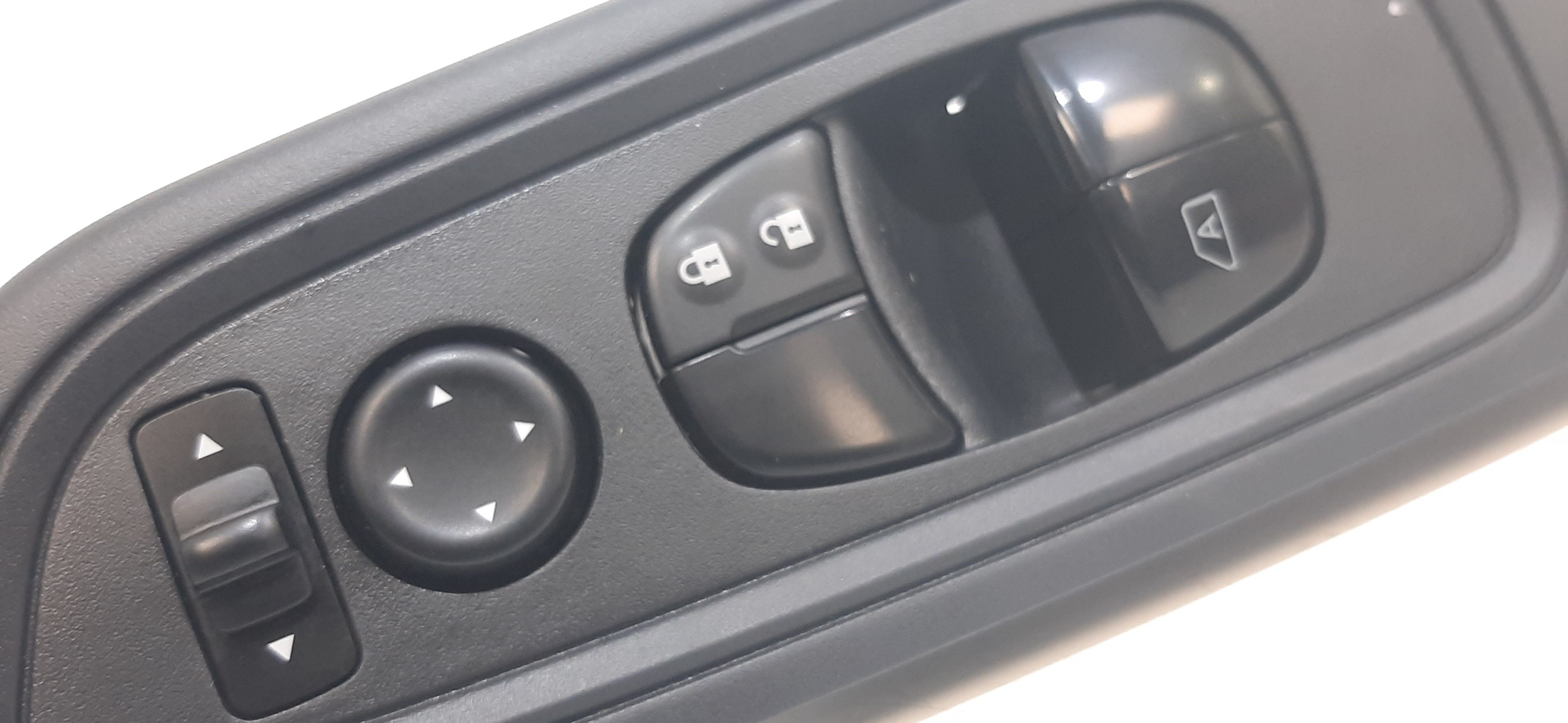 Pulsantiera anteriore sinistra Guida NISSAN Micra Serie (K14) (17>)
