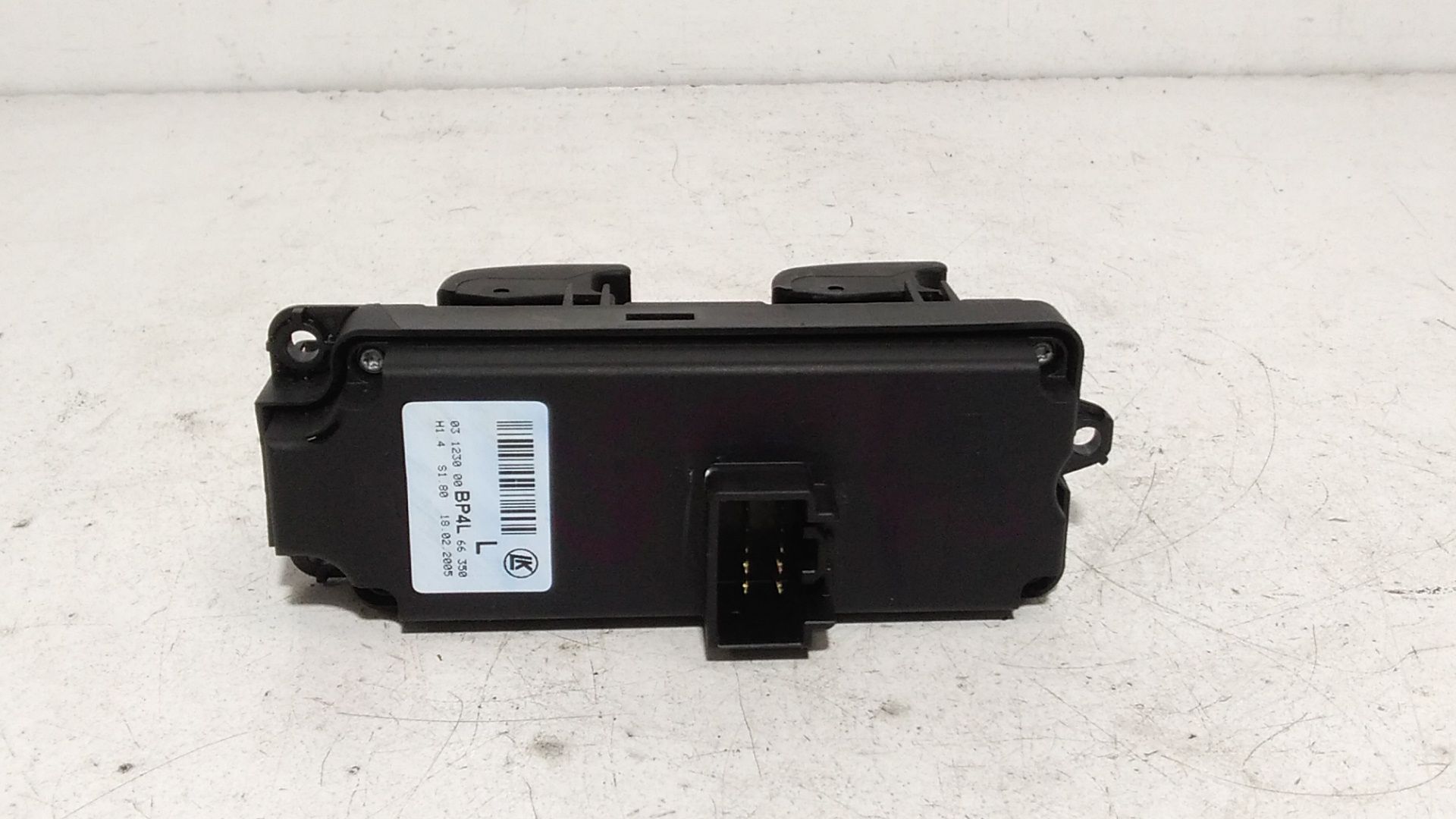 Pulsantiera anteriore sinistra Guida MAZDA 3 Berlina Serie (03>09)