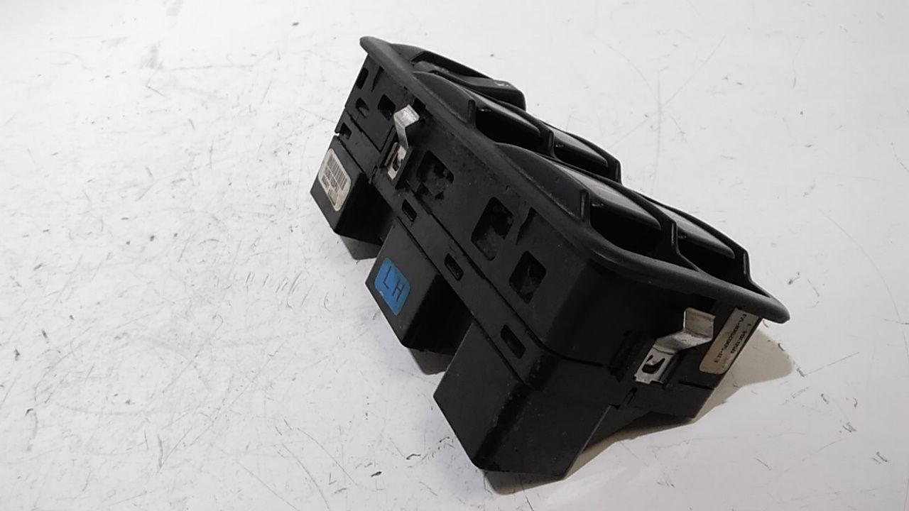 Pulsantiera anteriore sinistra Guida LAND ROVER Range Rover SPORT (05>13)