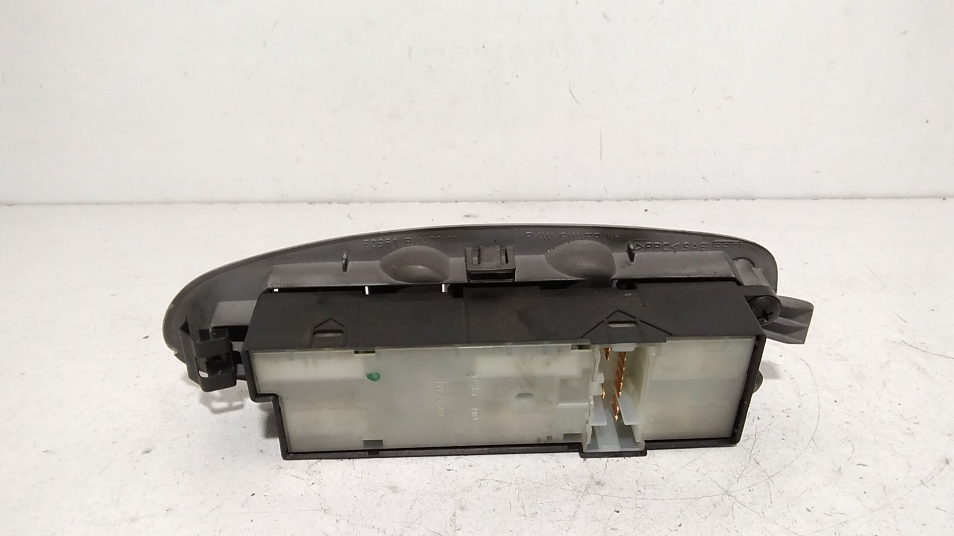 Pulsantiera anteriore sinistra Guida NISSAN Almera 2 Serie