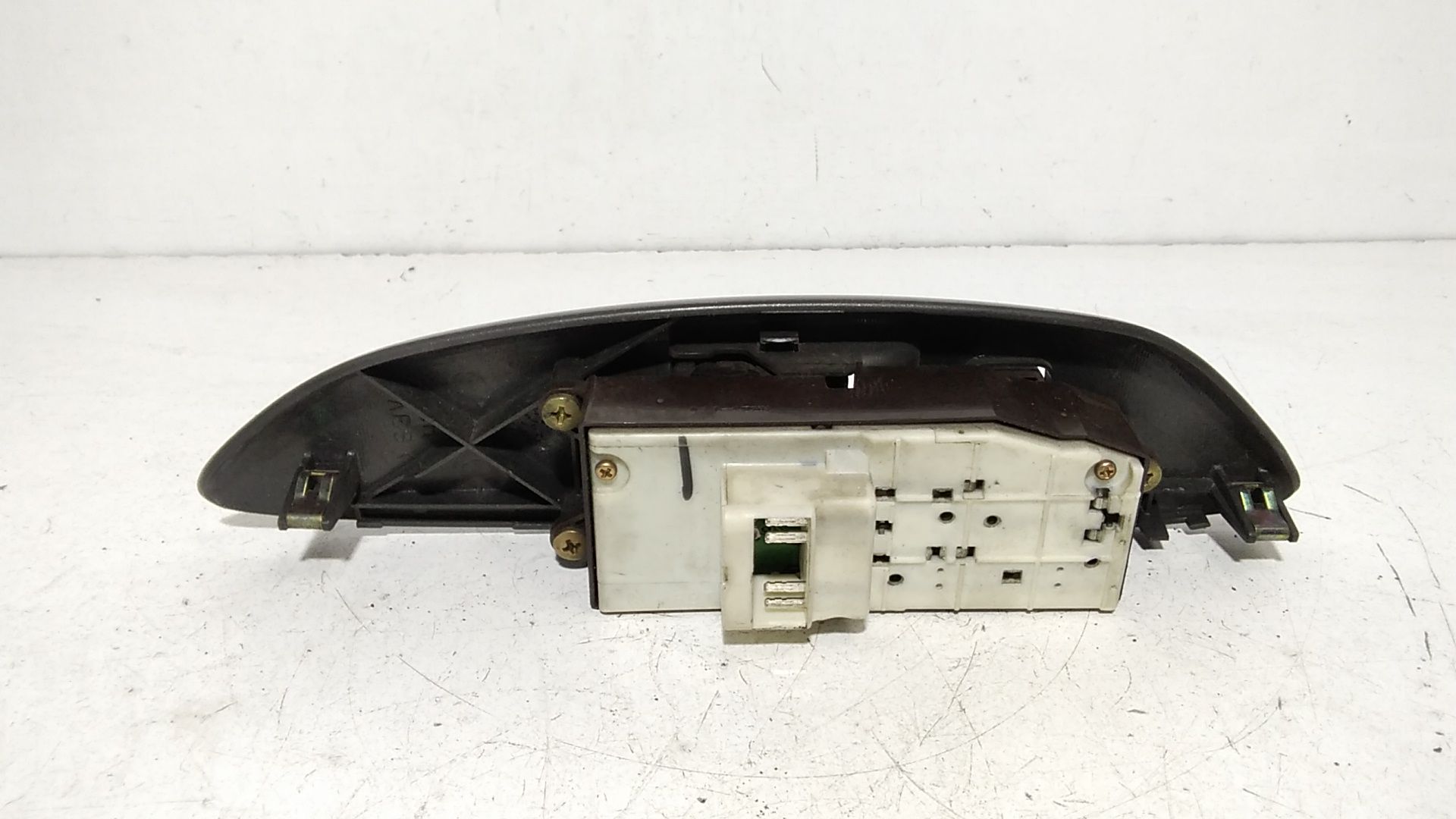 Pulsantiera anteriore sinistra Guida TOYOTA Yaris 1 Serie