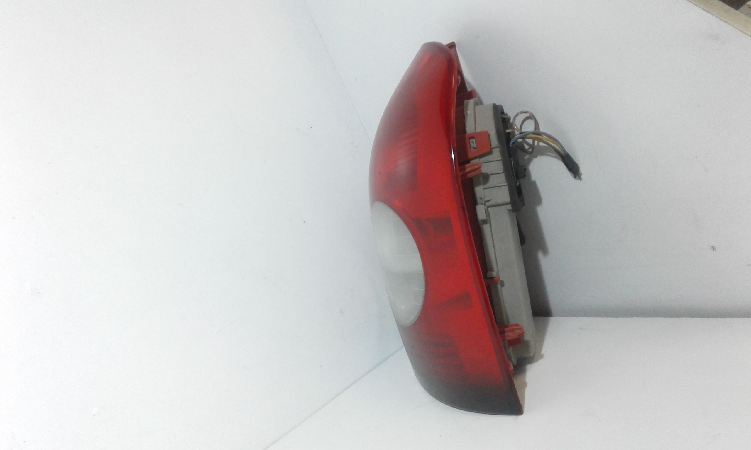 Stop fanale posteriore Destro Passeggero RENAULT Clio Serie (01>05)