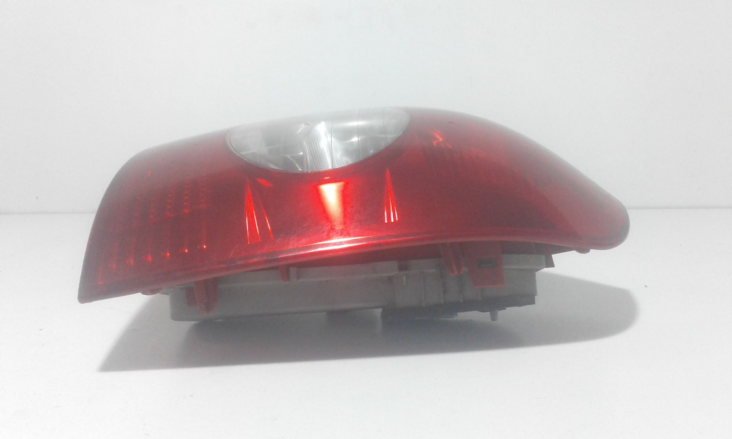 Stop fanale posteriore Destro Passeggero RENAULT Clio Serie (01>05)