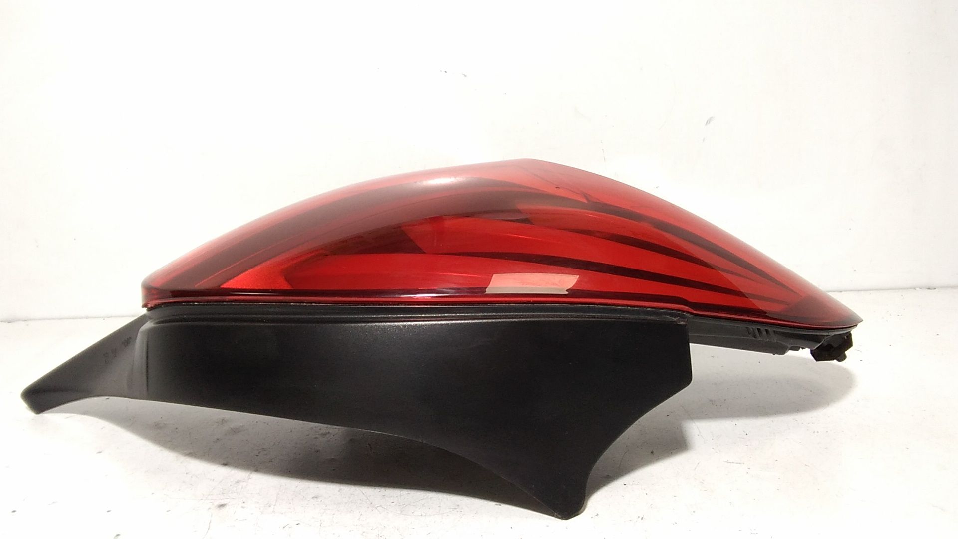 Stop fanale Posteriore sinistro lato Guida PEUGEOT 208 Serie (12>19)