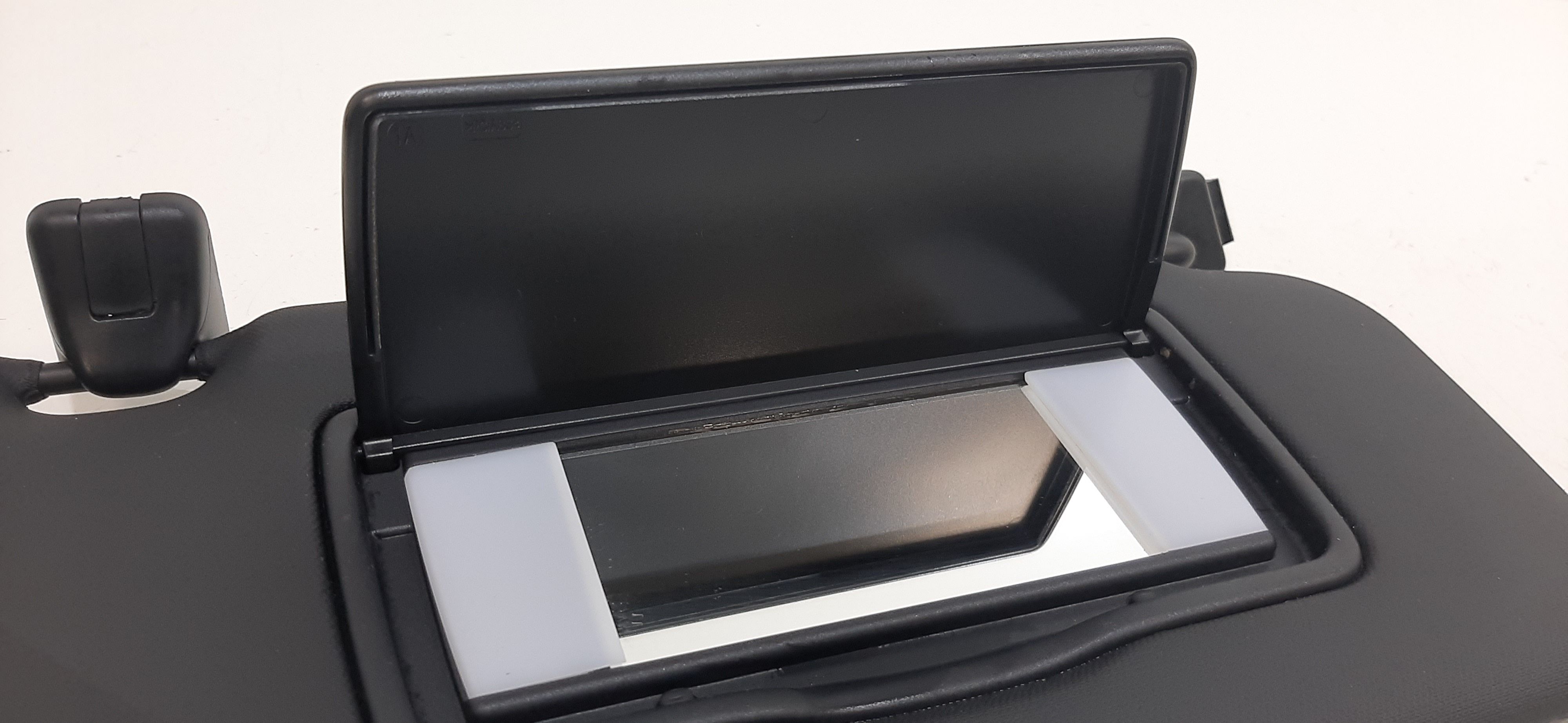 Parasole aletta Lato Passeggero FORD Puma Serie (19>)