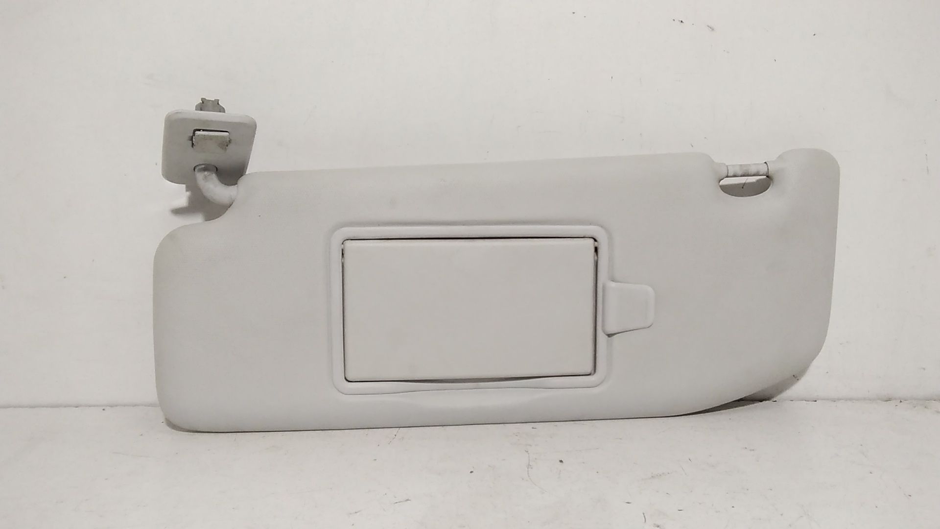 Parasole aletta anteriore Lato Guida PEUGEOT 208 Serie (12>19)