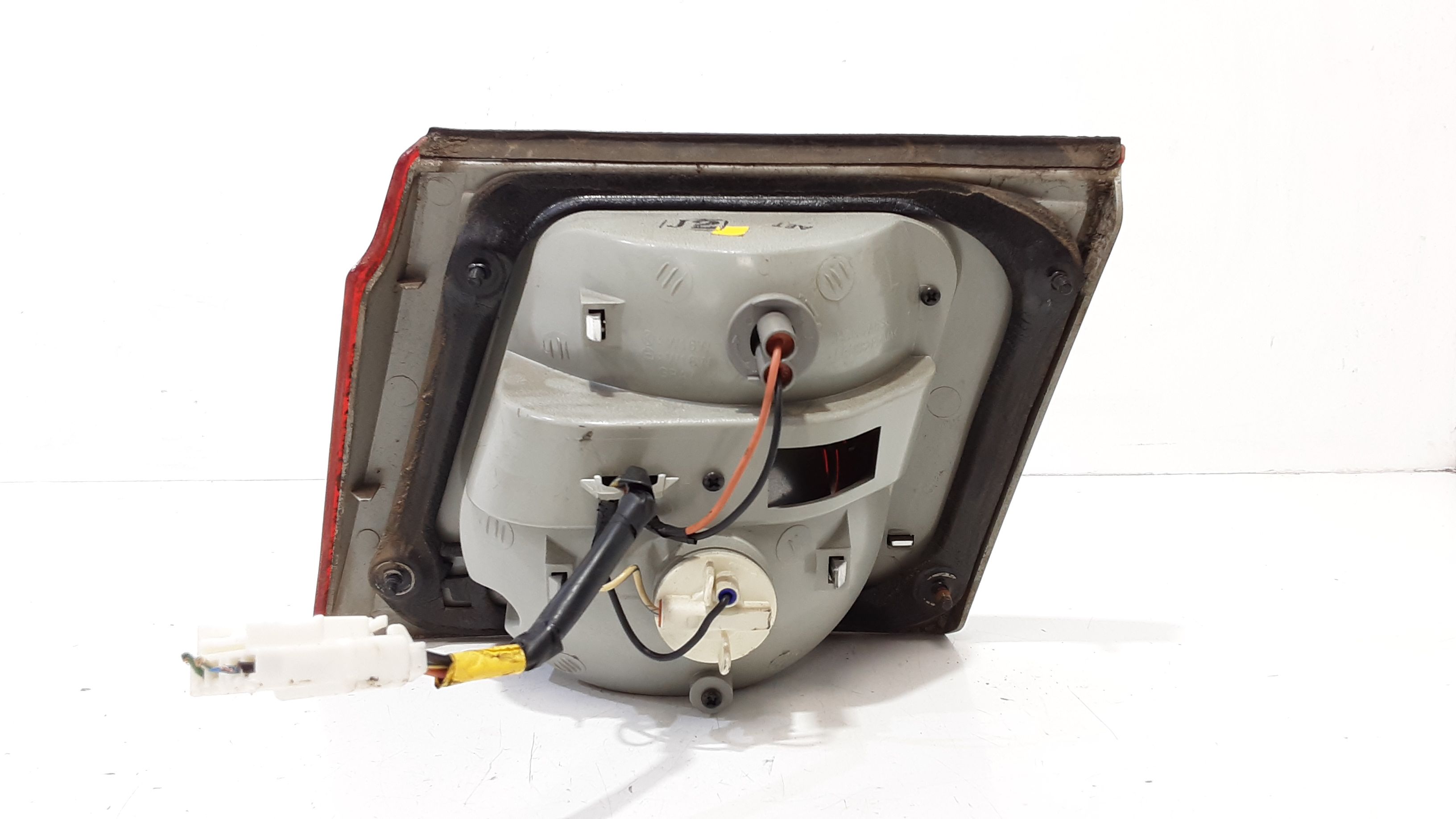 Stop Posteriore Sinistro Integrato nel Portello KIA Carens 1 Serie