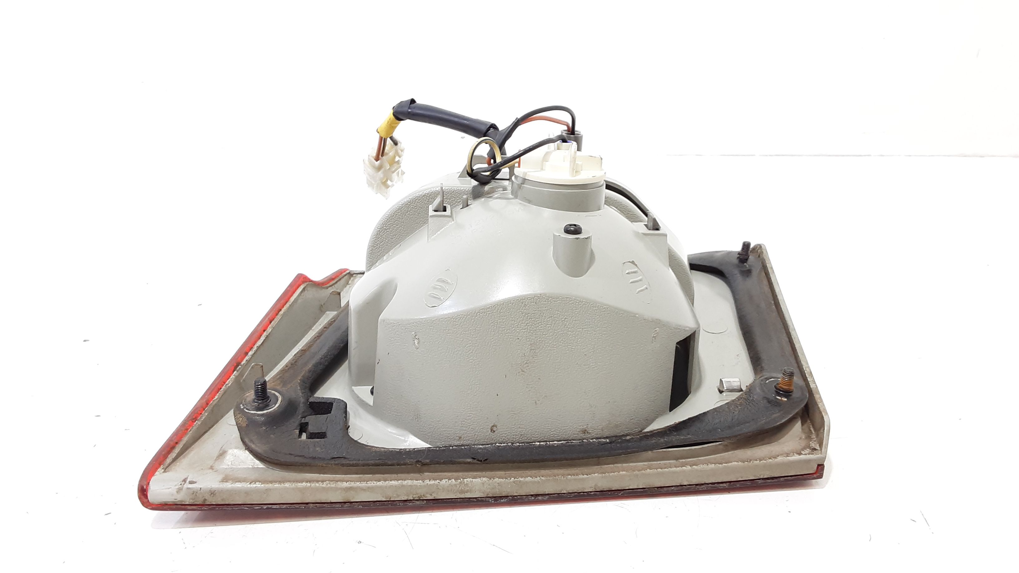 Stop Posteriore Sinistro Integrato nel Portello KIA Carens 1 Serie