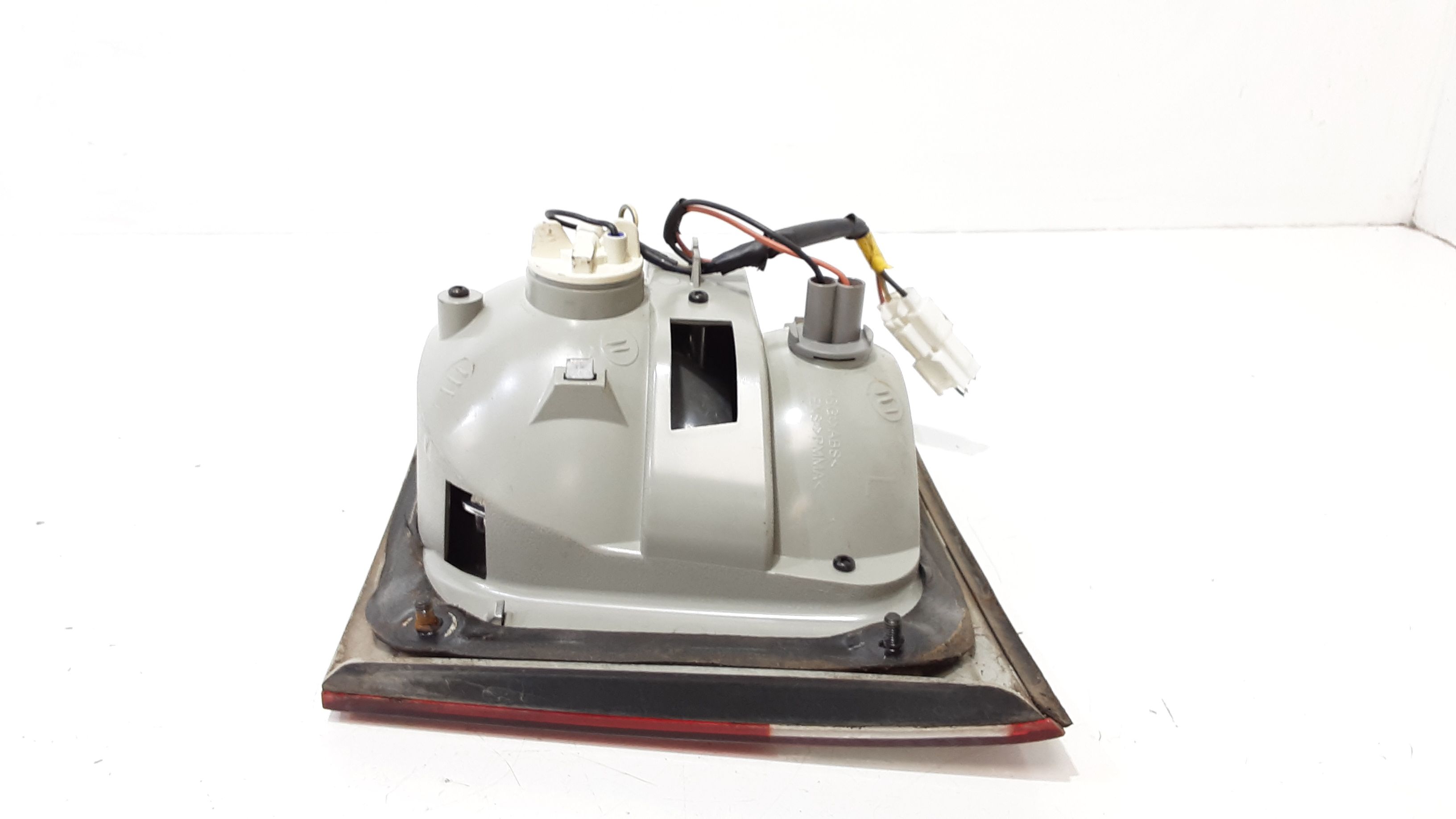 Stop Posteriore Sinistro Integrato nel Portello KIA Carens 1 Serie