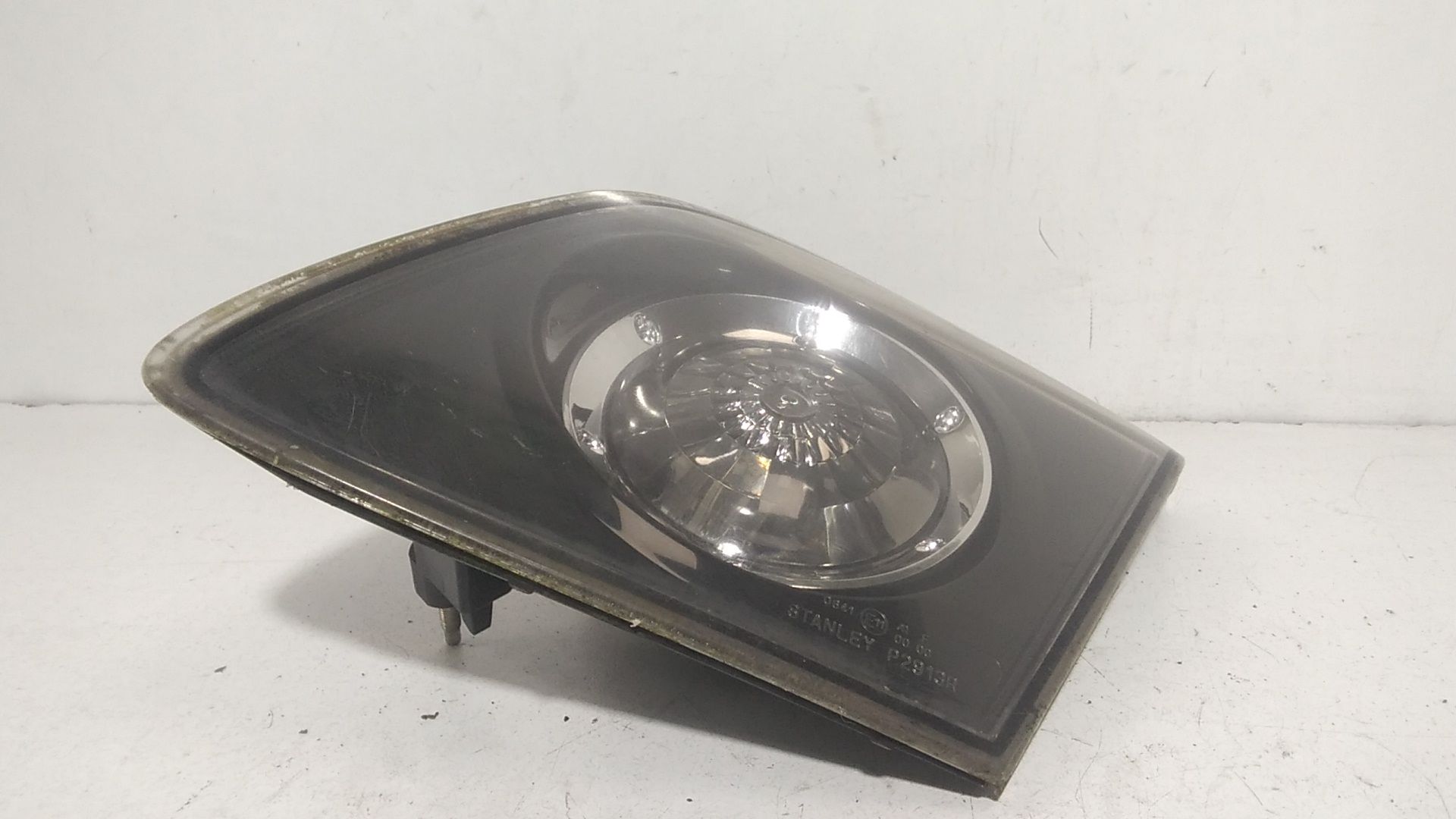 Stop Posteriore Destro Integrato nel Portello MAZDA 3 Berlina 1 Serie