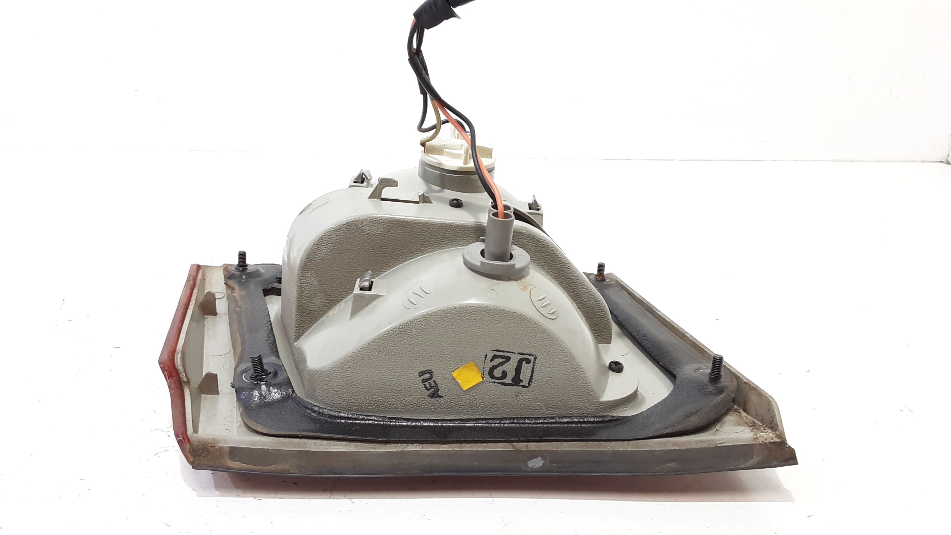 Stop Posteriore Destro Integrato nel Portello KIA Carens 1 Serie