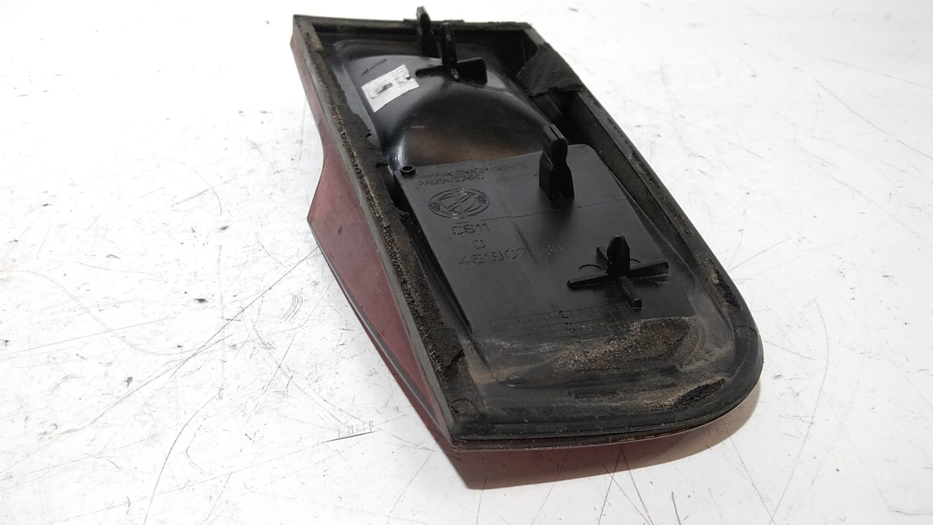 Catarifrangente riflettore portellone DX passegg. FIAT Punto Berlina 5P 3 Serie