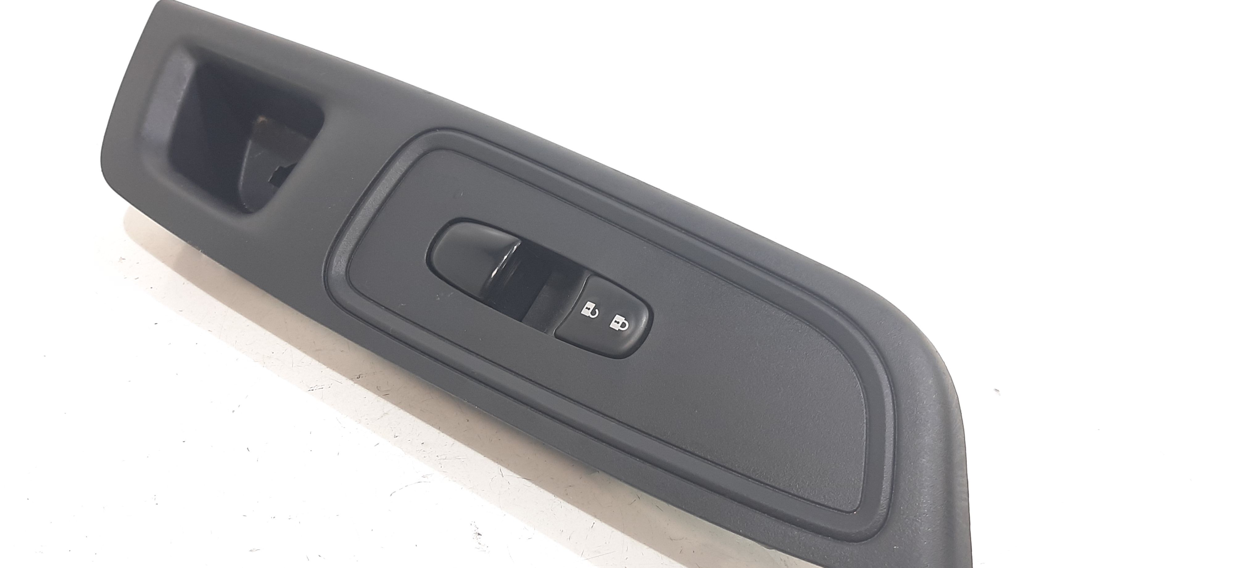 Pulsantiera Anteriore Destra Passeggero NISSAN Micra Serie (K14) (17>)