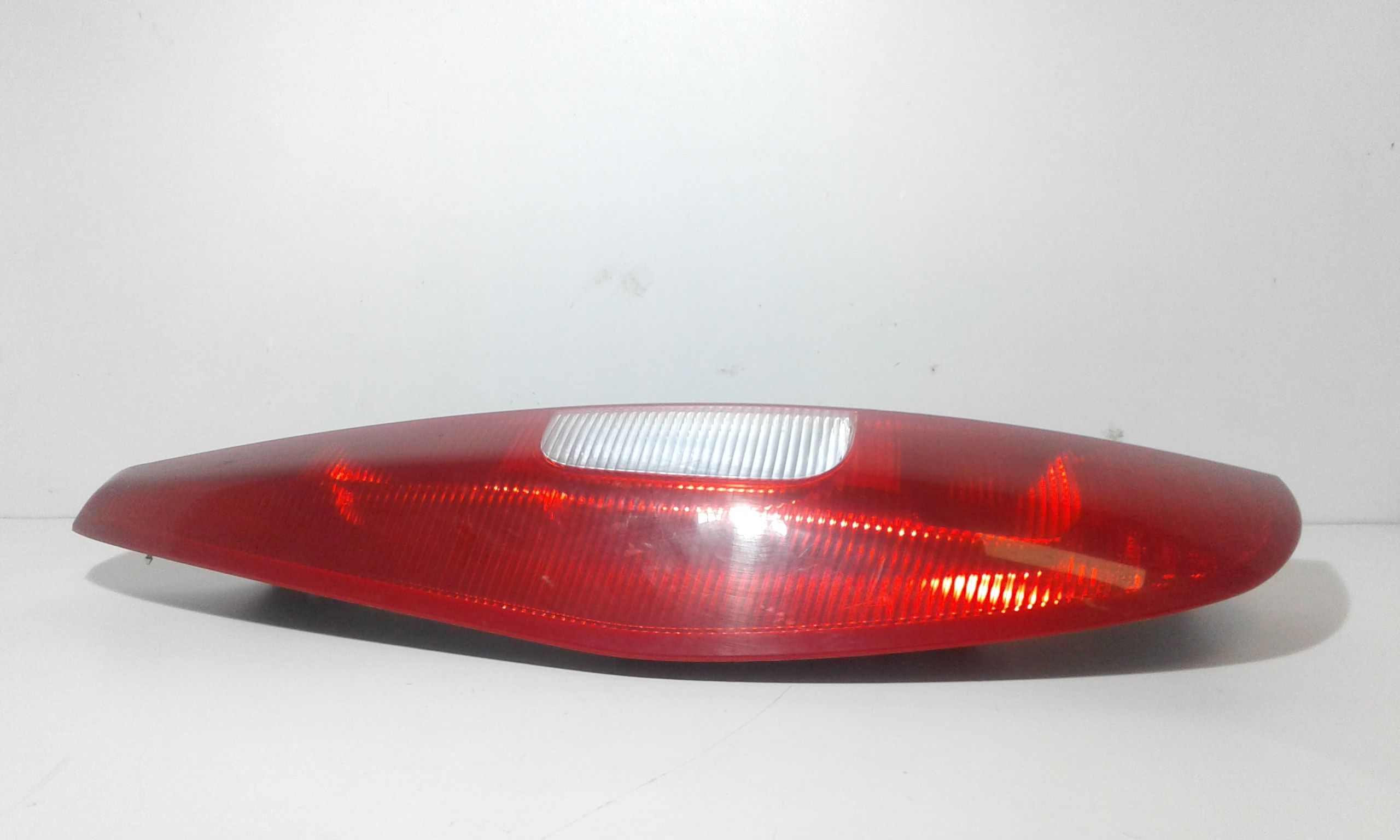 Stop fanale Posteriore sinistro lato Guida MITSUBISHI Colt Serie 3P (CZ)