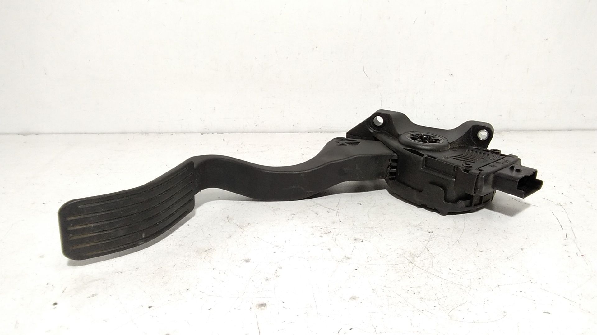 Pedale acceleratore PEUGEOT 208 Serie (12>19)